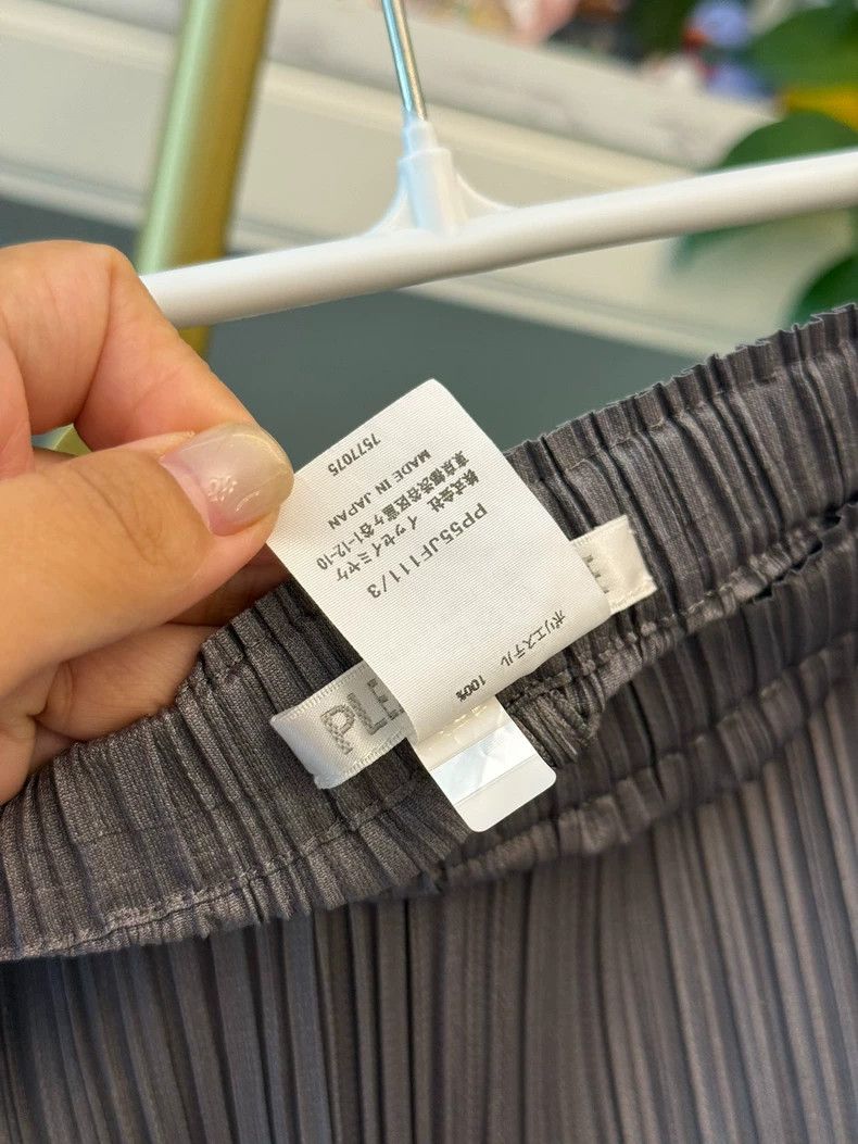 Issey Miyake Issey Miyake size:3 Grey pleated pants Size 42" / US 20 - 5 Thumbnail