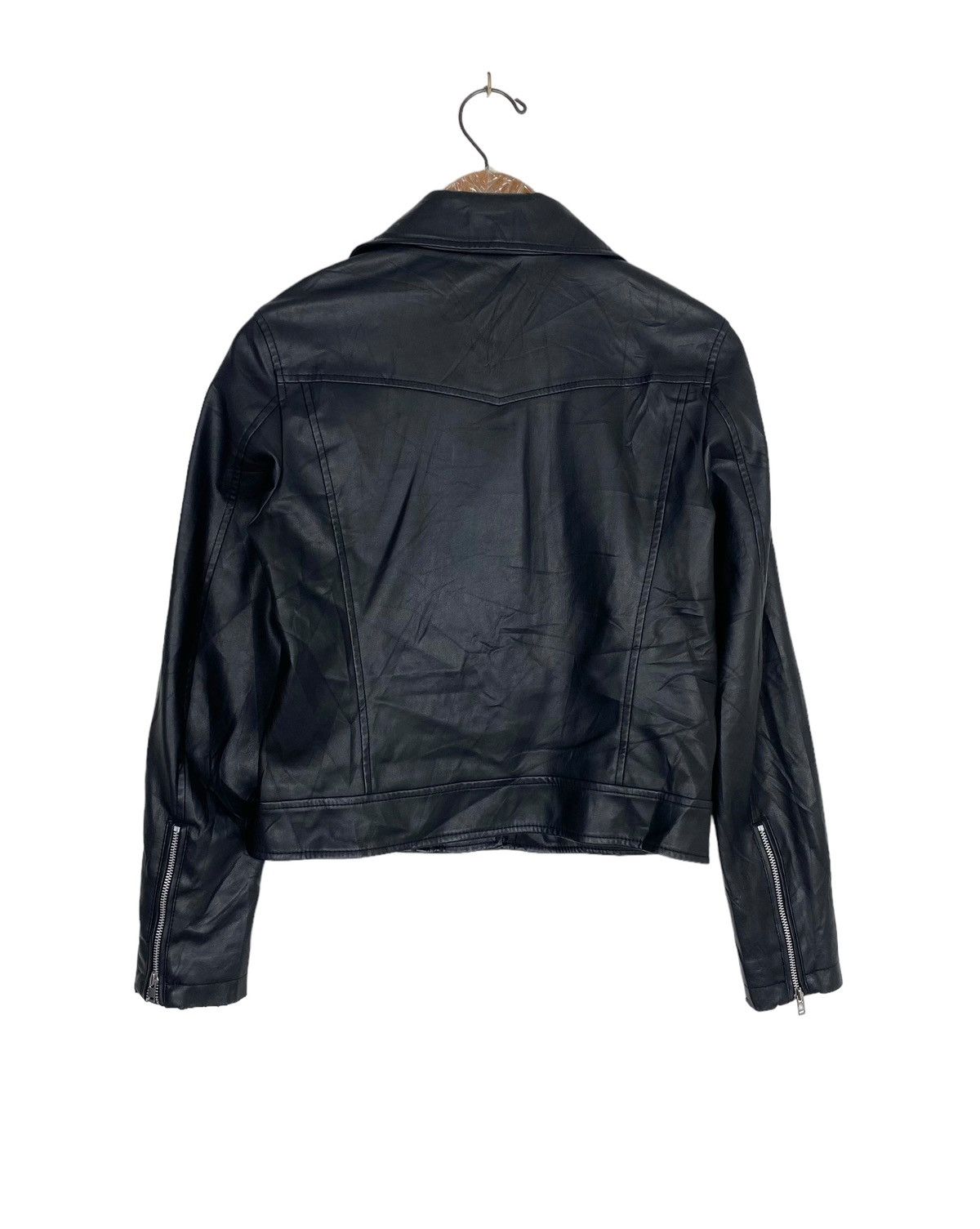 Uniqlo Rare‼️ Uniqlo Pu Leather Biker Jacket Size S / US 4 / IT 40 - 5 Thumbnail