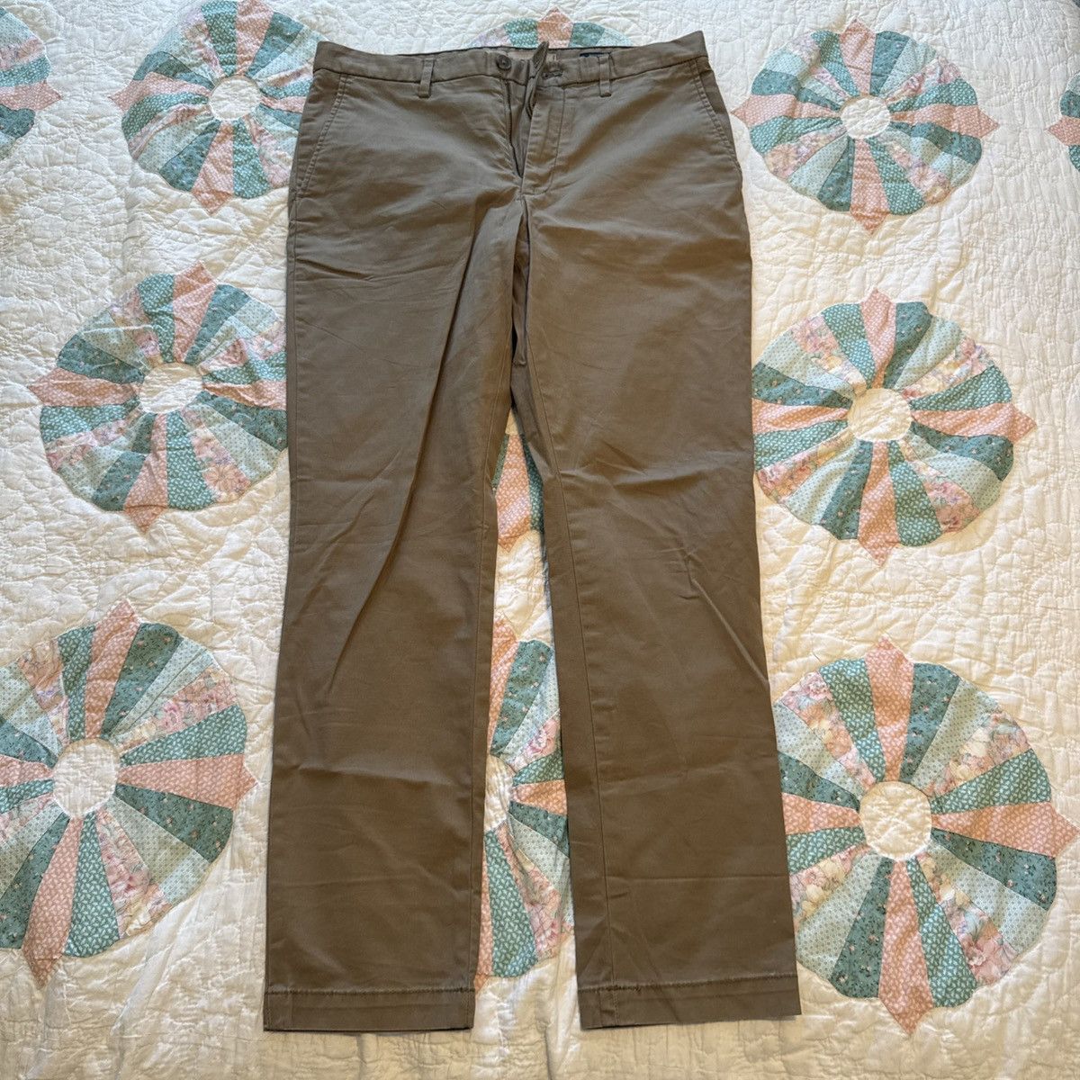 Banana Republic Banana Republic Lived In Chino Slim Fit Pants 32x30 Size US 32 / EU 48 - 1 Thumbnail