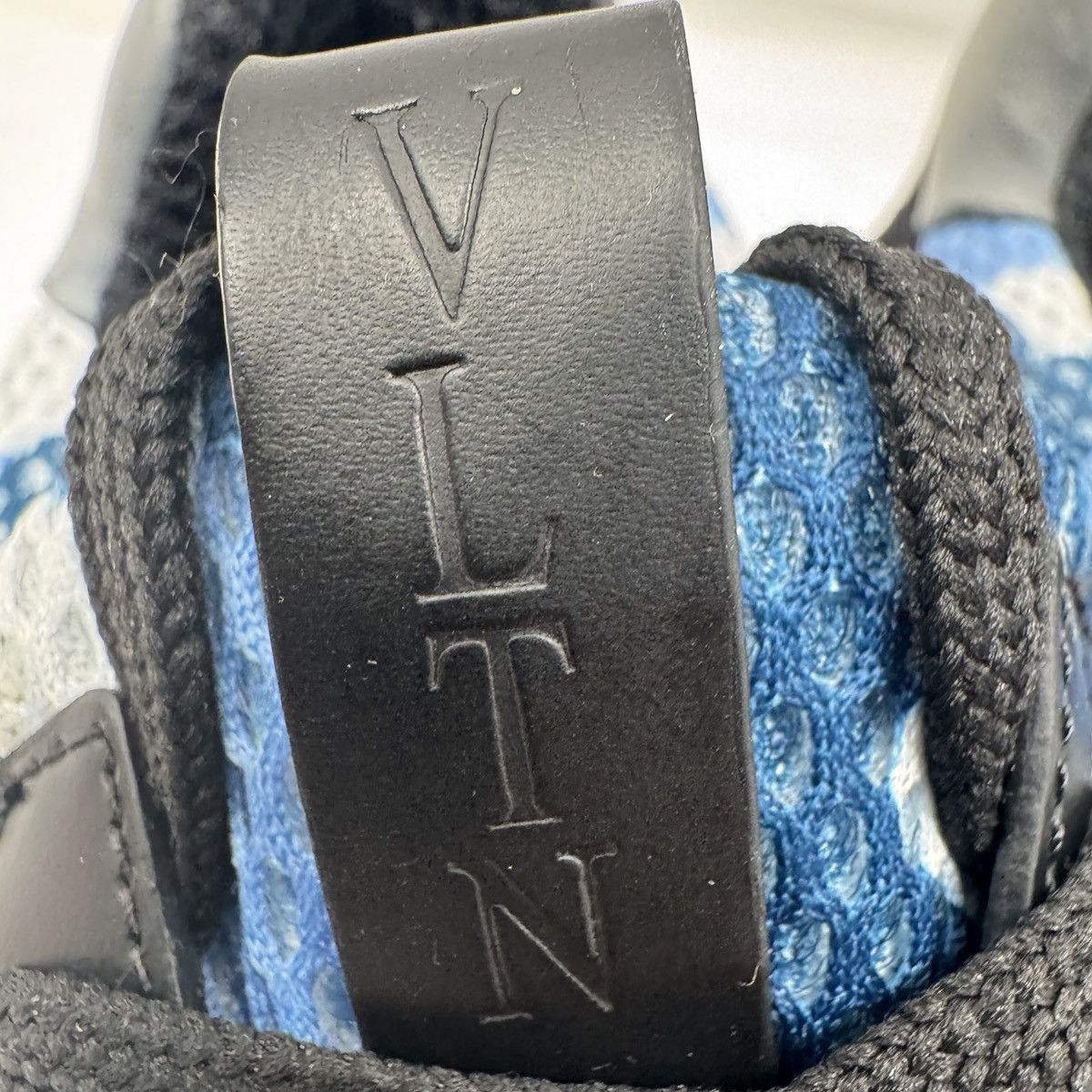 Valentino Valentino Garavani Bounce Blue Camouflage sneakers No Box Size US 11 / EU 44 - 10 Thumbnail