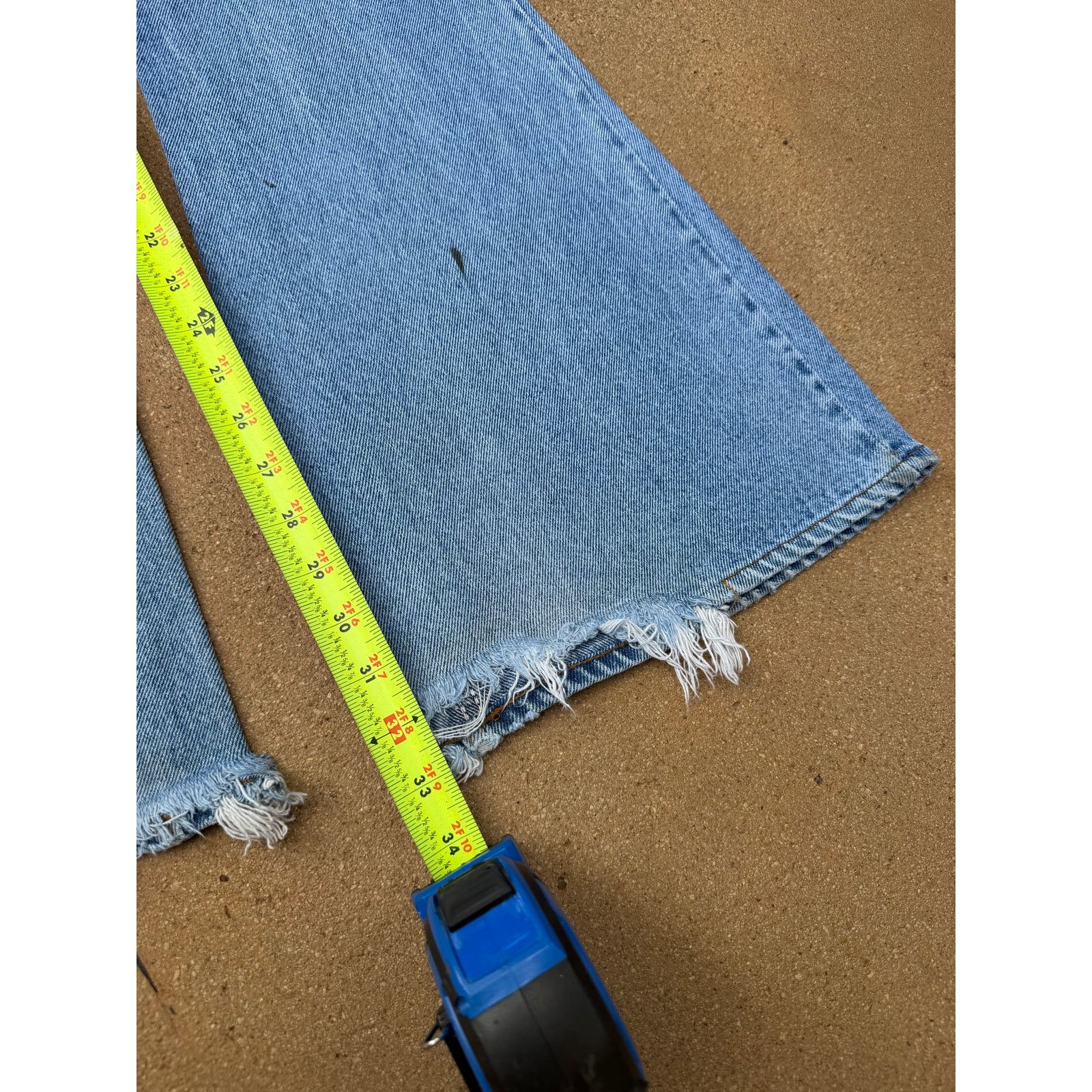 Levi's Vtg 80's Levi's 684 Orange Tab Bellbottom Flare Jeans 30x33 Size US 30 / EU 46 - 10 Thumbnail
