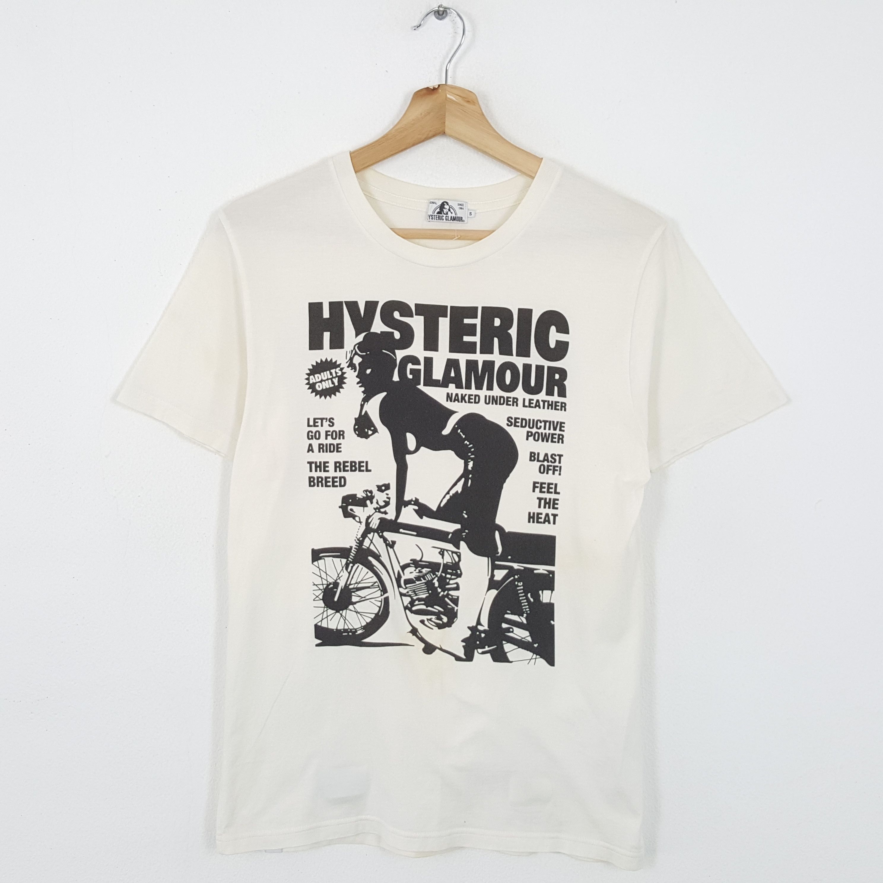 Hysteric Glamour × Japanese Brand × Vintage Vintage HYSTERIC GLAMOUR Japanese Fashion Brand T-Shirts Size S / US 4 / IT 40 - 1 Thumbnail