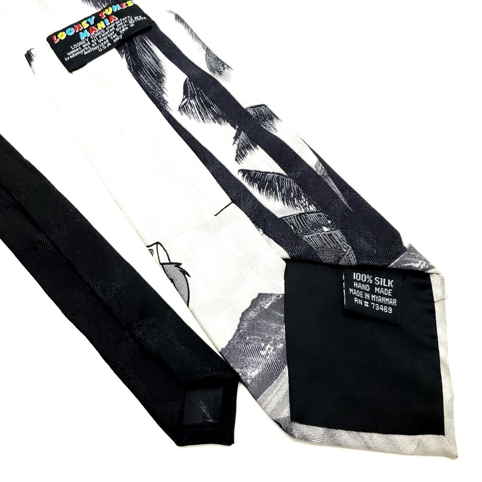 Warner Bros Looney Tunes Mania Silk Tie Black White Taz On Vacation Size ONE SIZE - 5 Thumbnail