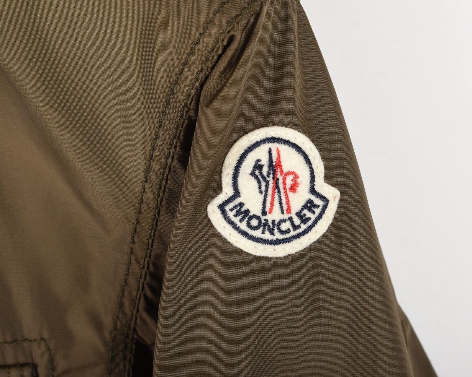 Moncler Original Moncler Loaven Women Hooded Jacket Size 1 / S H5428 Size S / US 4 / IT 40 - 4 Thumbnail