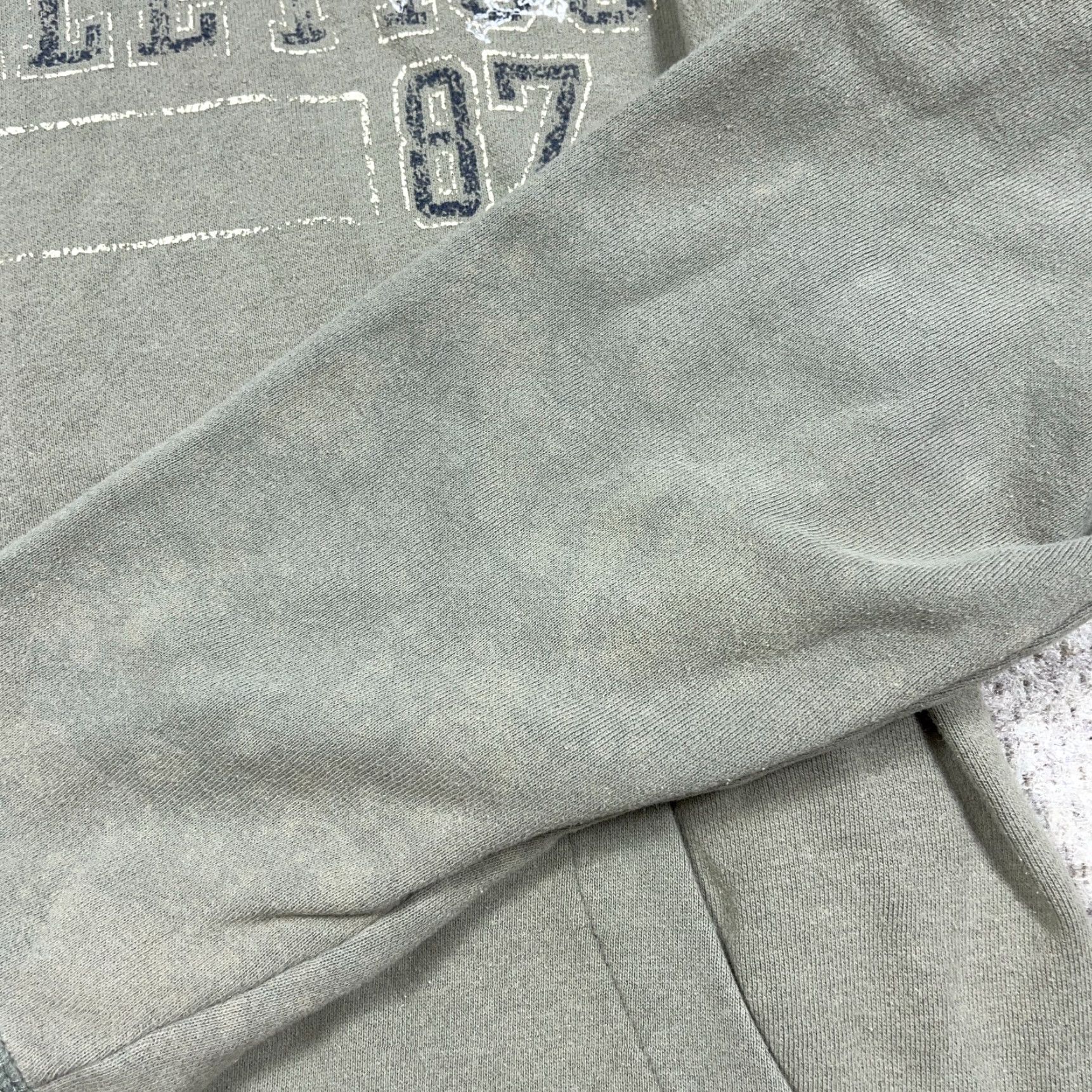 Aeropostale VINTAGE Aeropostale Hoodie Men S Green Sweatshirt 2000s Grunge Faded Logo Hooded Graphic Print 87 Size US S / EU 44-46 / 1 - 4 Thumbnail