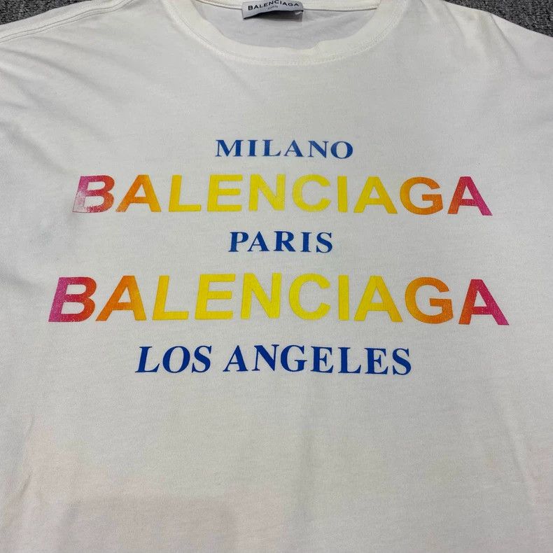 Balenciaga Balenciaga White rainbow letter short-sleeve Size US M / EU 48-50 / 2 - 8 Thumbnail