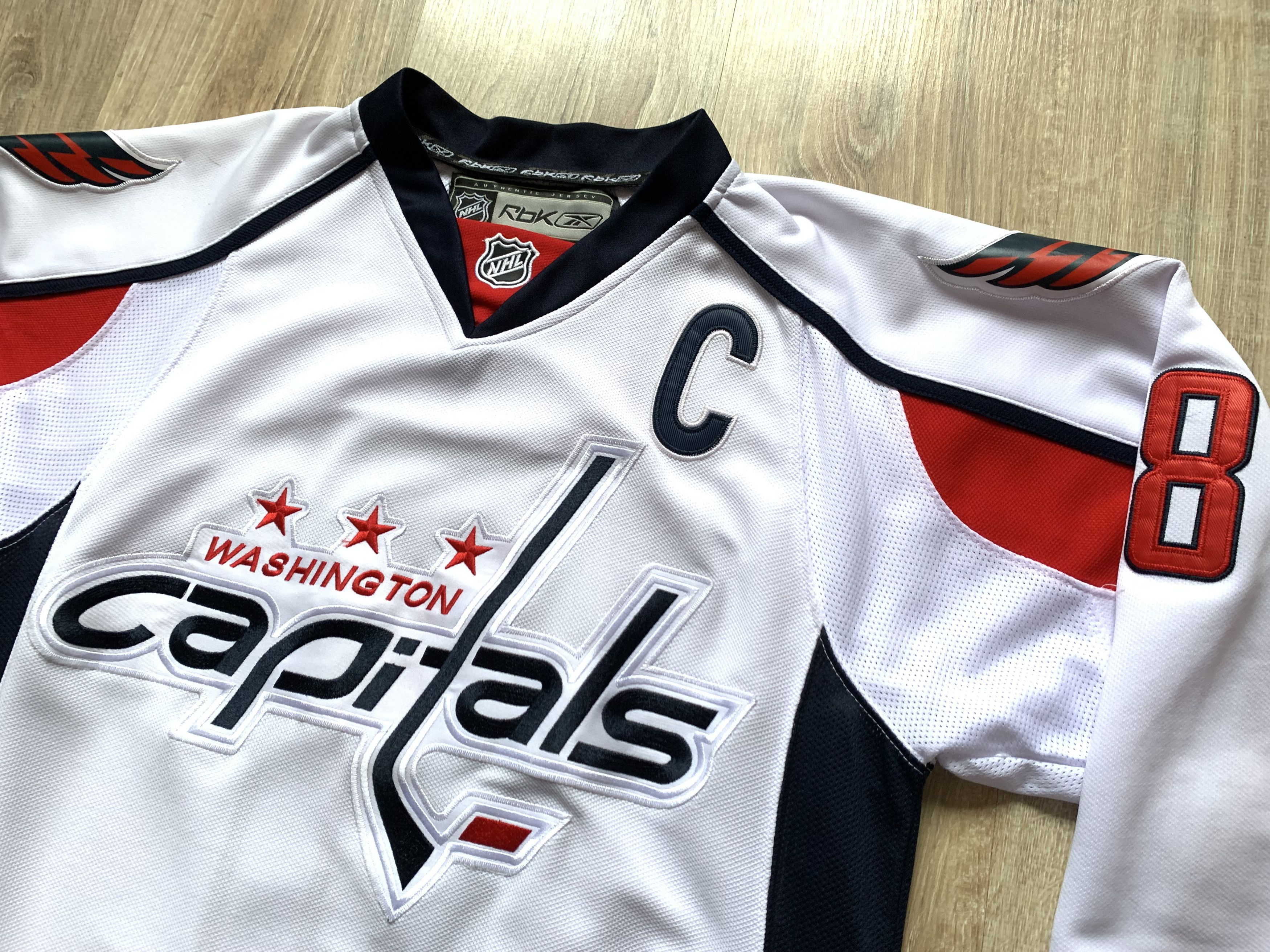 Ccm × NHL × Reebok Reebok Washington Capitals Alexander Ovechkin #8 Jersey Size US M / EU 48-50 / 2 - 4 Thumbnail