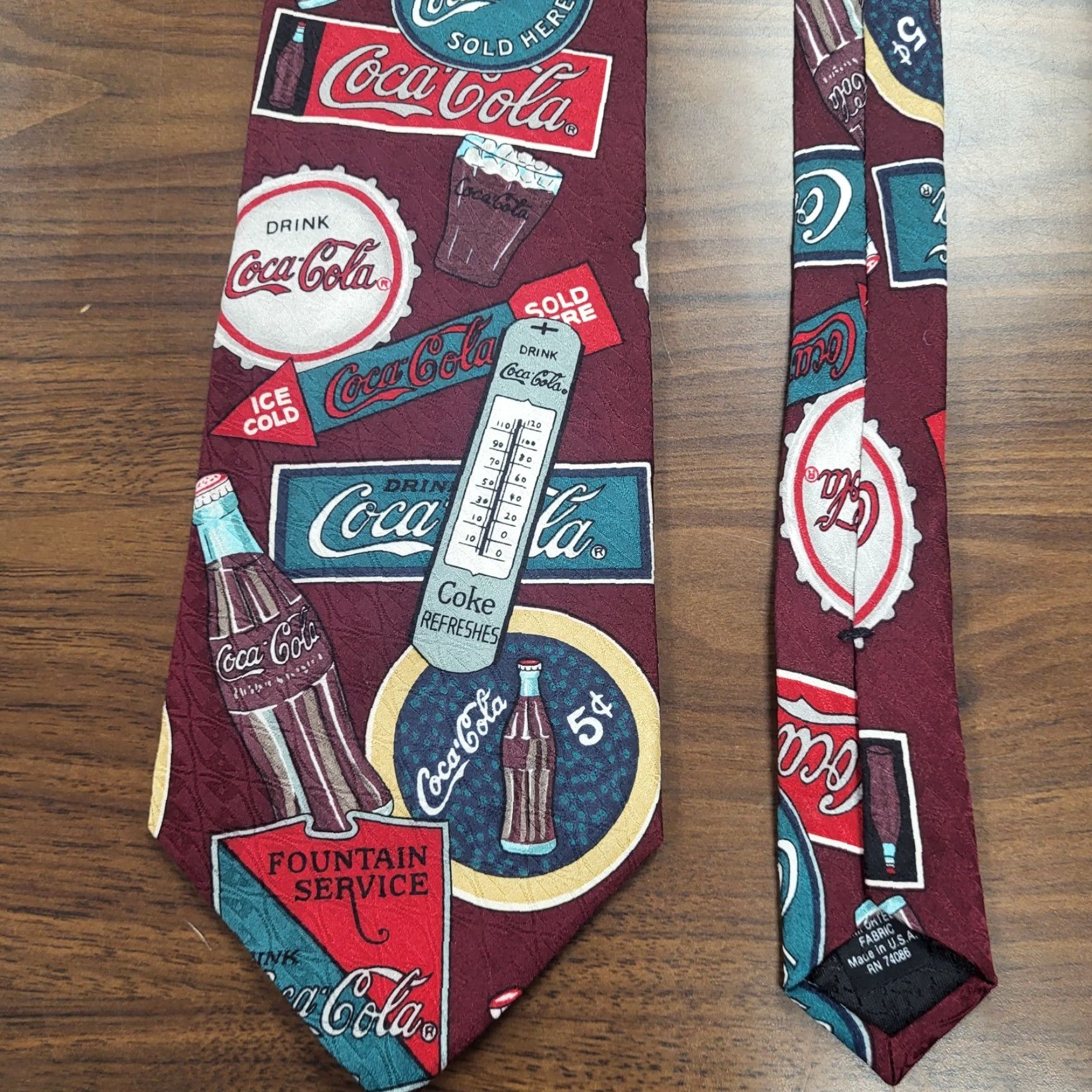 Vintage Coca-Cola Men's Necktie Tie Silk Satin Advertising Memorabilia Made in USA 57" Vintage Logo Wide Pattern Novelty Retro American Food & Drink Men Tie Size ONE SIZE - 2 Thumbnail