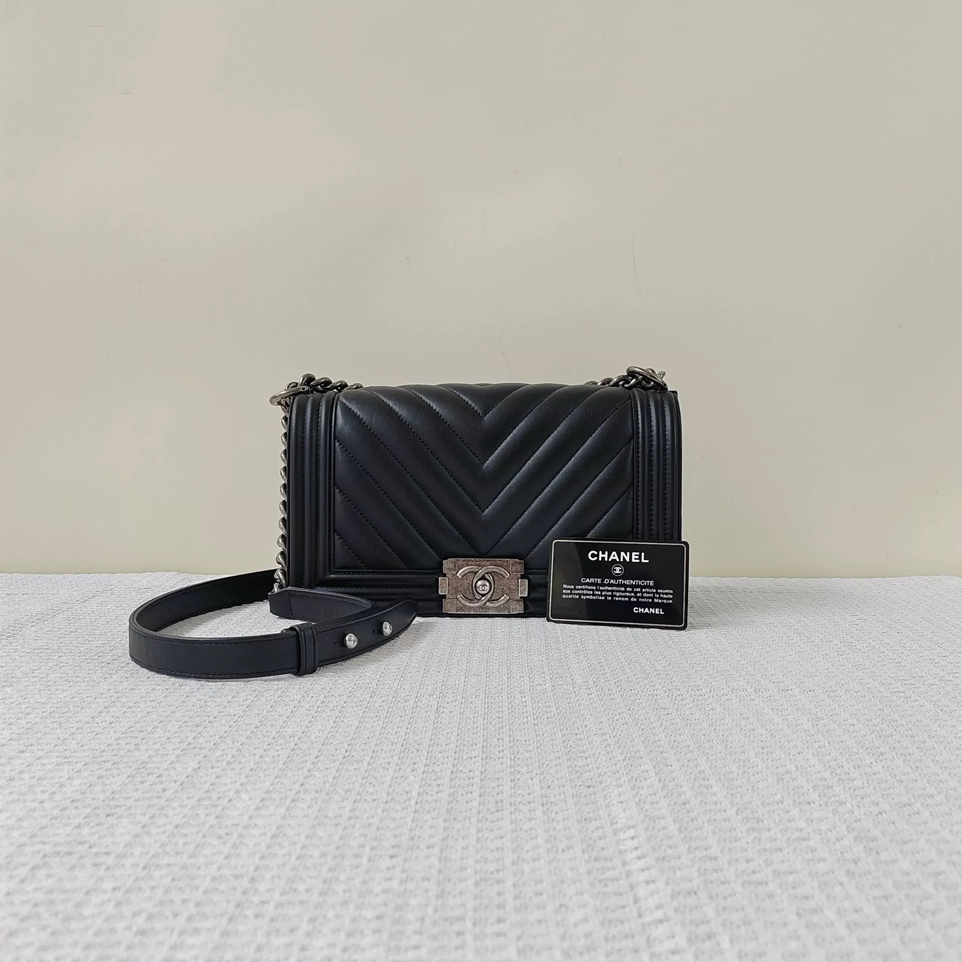 Chanel Pre-loved Bag Very good condition Size ONE SIZE - 1 Thumbnail