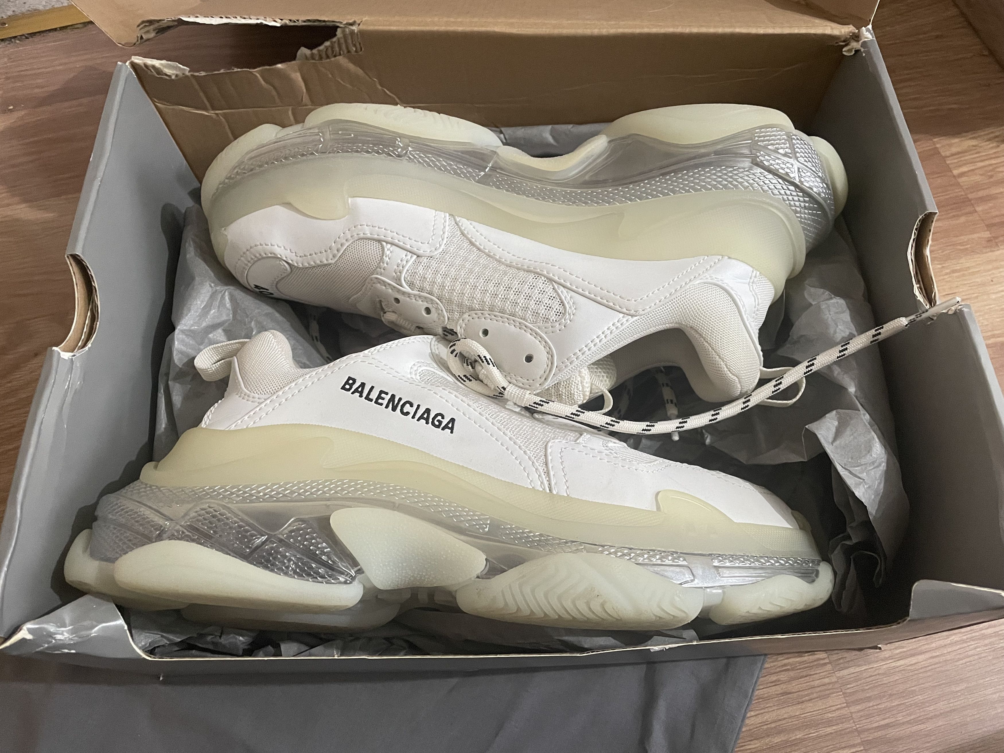 Balenciaga Balenciaga Triple S Womens UK Size 7 Lace-Up Trainers Size US 7 / IT 37 - 8 Thumbnail