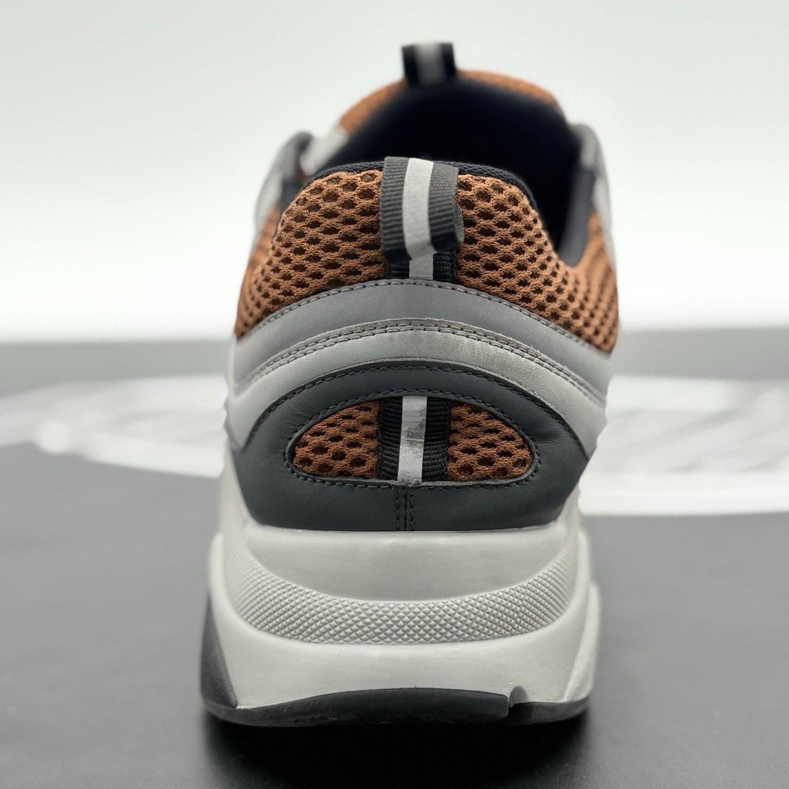 Dior Dior B22 Sneaker ' Brown Grey White ' | SUPER CLEAN! Size US 10 / EU 43 - 9 Thumbnail