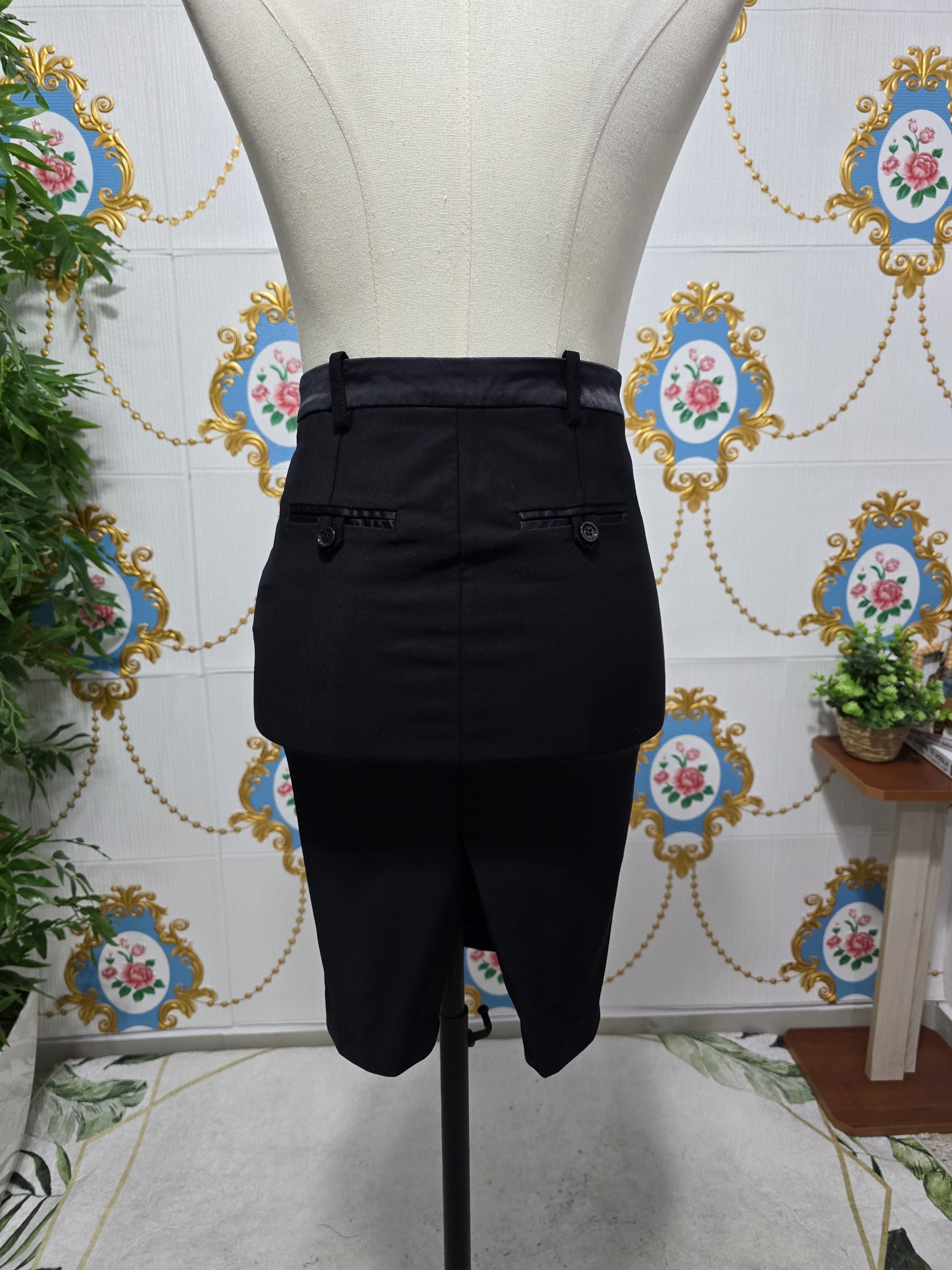Elisabetta Franchi ELISABETTA FRANCHI skirt women Like new Size 27" / US 4 / IT 40 - 11 Thumbnail