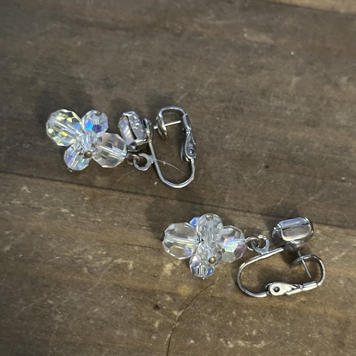 Other Aurora Borealis Crystal dangle post earrings Size ONE SIZE - 5 Thumbnail