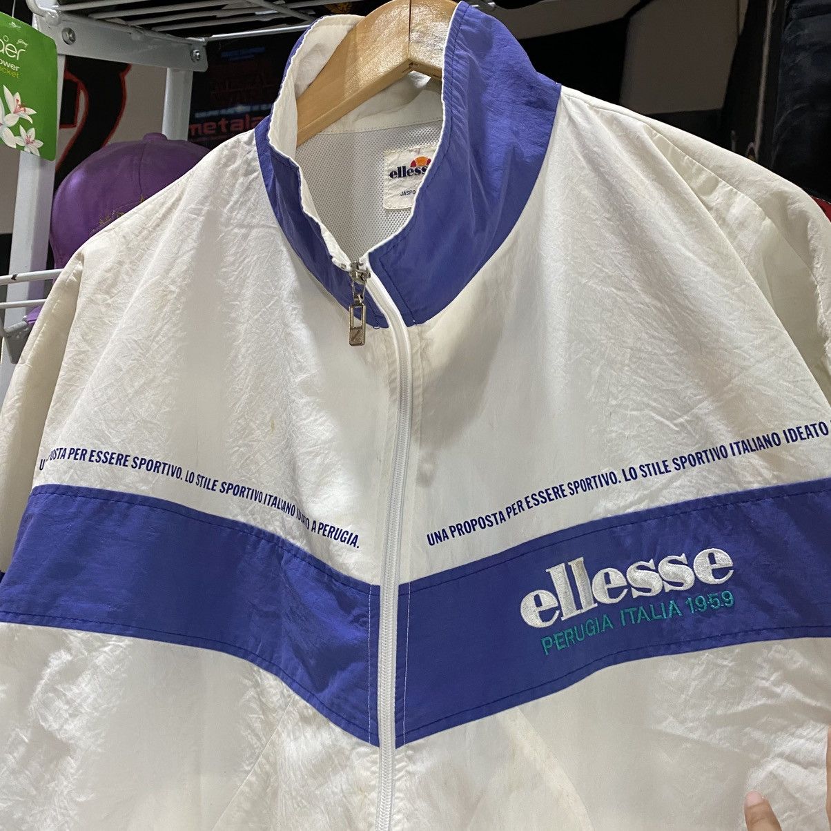Ellesse Vintage Ellesse big logo Embroidery light jackets Size US L / EU 52-54 / 3 - 9 Thumbnail