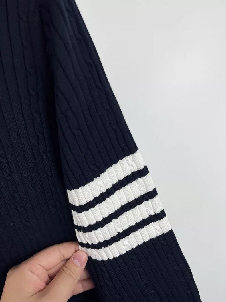 Thom Browne Thom Browne Navy blue knit sweater Size US L / EU 52-54 / 3 - 2 Thumbnail