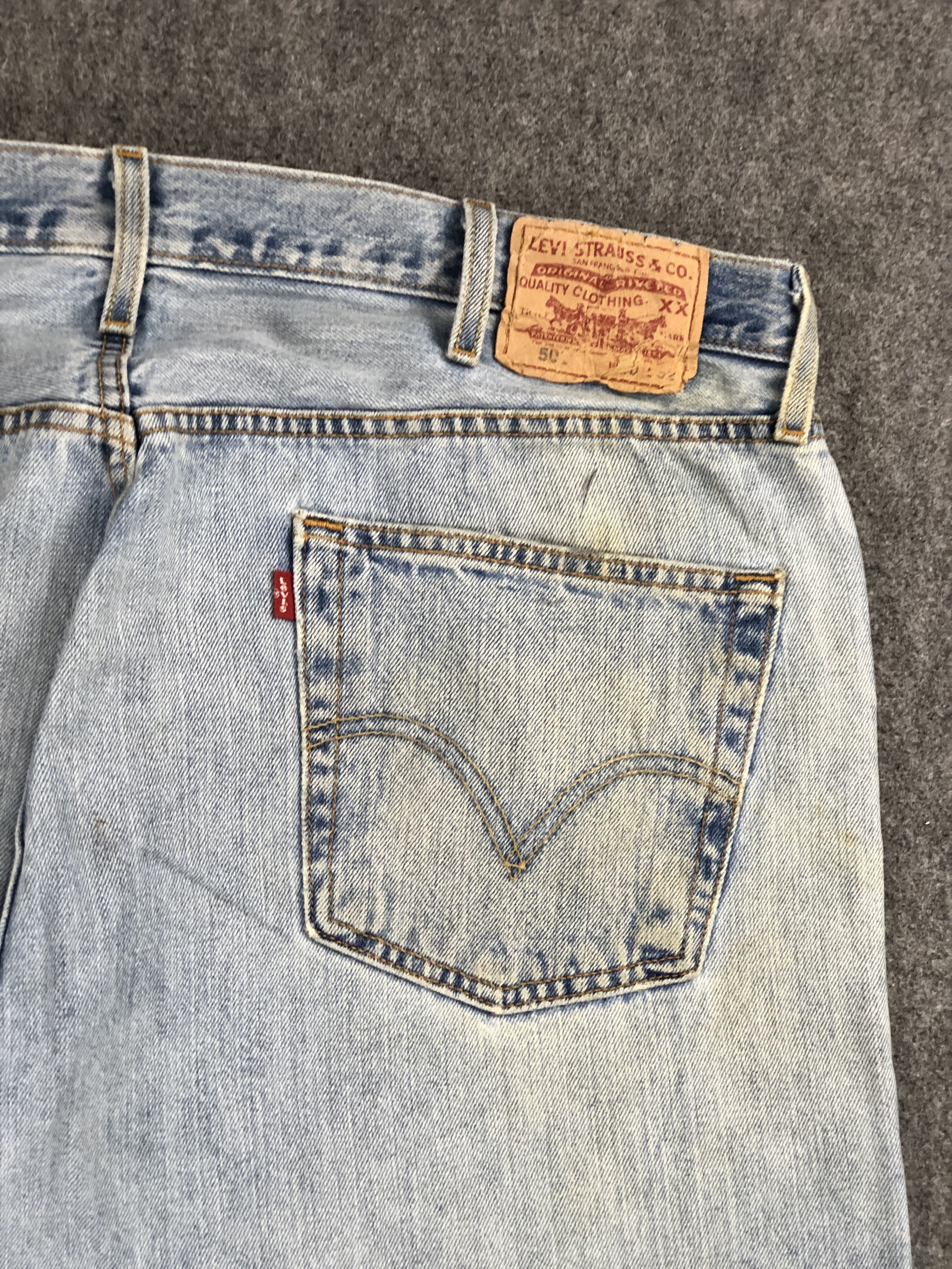 Levi's Vintage Levis 501 Light Washed Jeans DP2262 Size US 40 / EU 56 - 17 Thumbnail