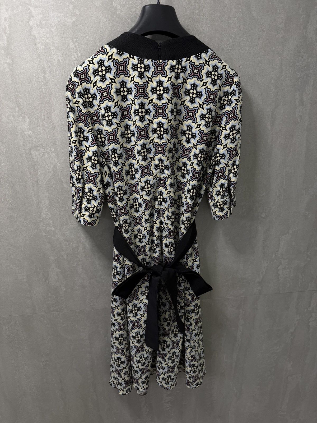 Prada Prada 2015 Purple & Blue Printed Viscose Stretch Crepe Dress Size S / US 4 / IT 40 - 9 Thumbnail