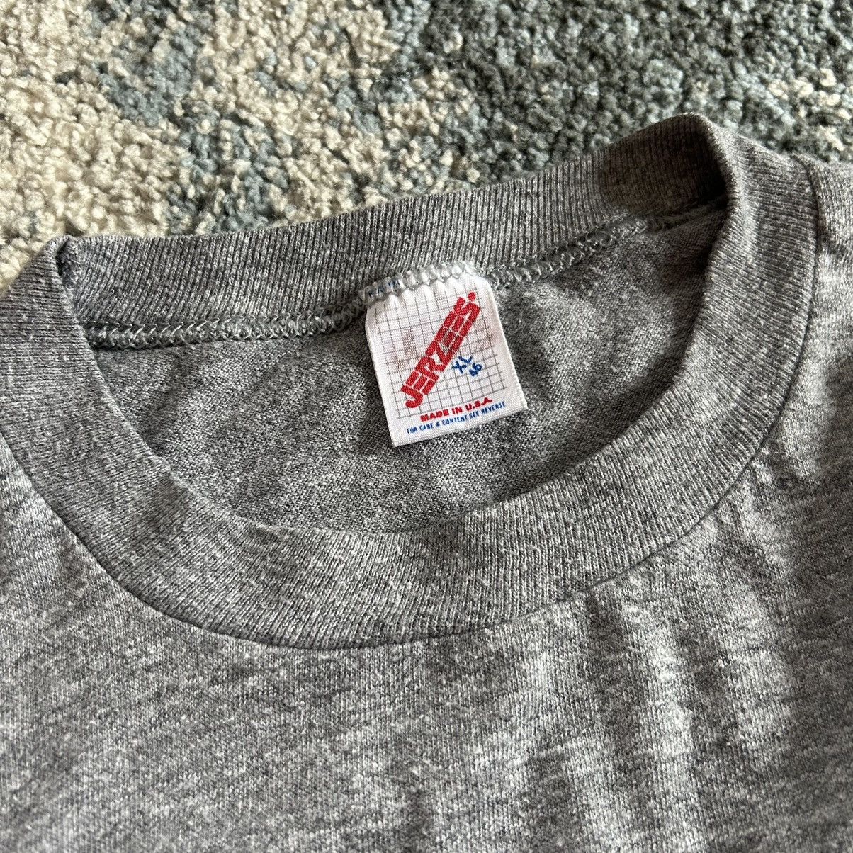 Jerzees 80s CiNCiNNATi REDS TEE DARK HEATHER GREY MADE in USA MLB Size US XL / EU 56 / 4 - 3 Thumbnail