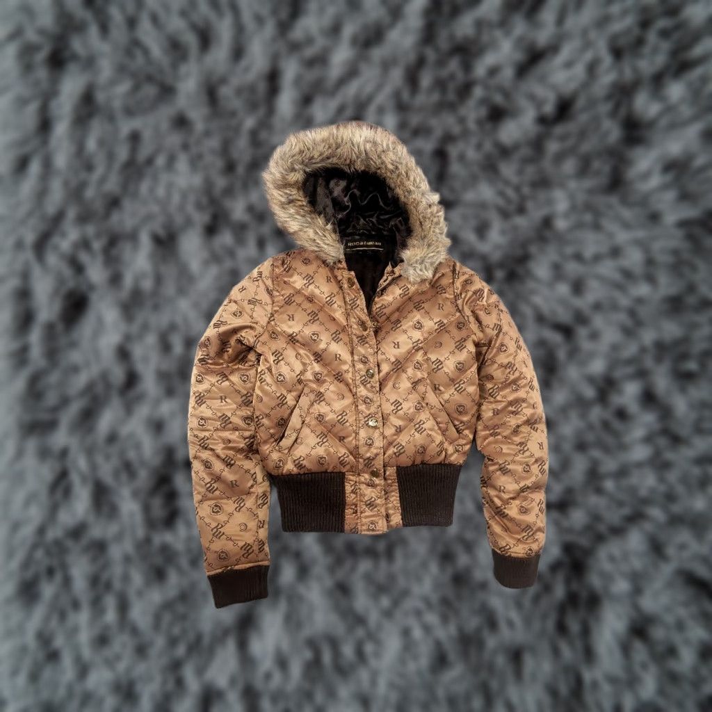 Rocawear Vintage Rocawear Brown Puffer Jacket XS Women Short Logo Down Quilted 90s Hip Hop Vintage y2k Japan Fur Cropped LGB if six was nine Style Size XS / US 0-2 / IT 36-38 - 1 Thumbnail