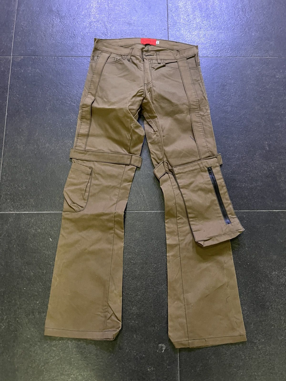 Sample waxed canvas kargo bondage pant