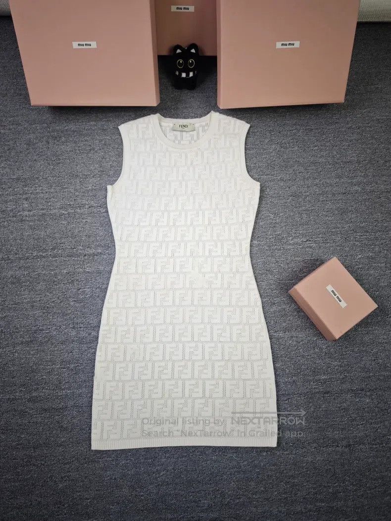 Fendi Fendi The pattern is printed on a medium-length pencil ski Size XS / US 0-2 / IT 36-38 - 1 Thumbnail