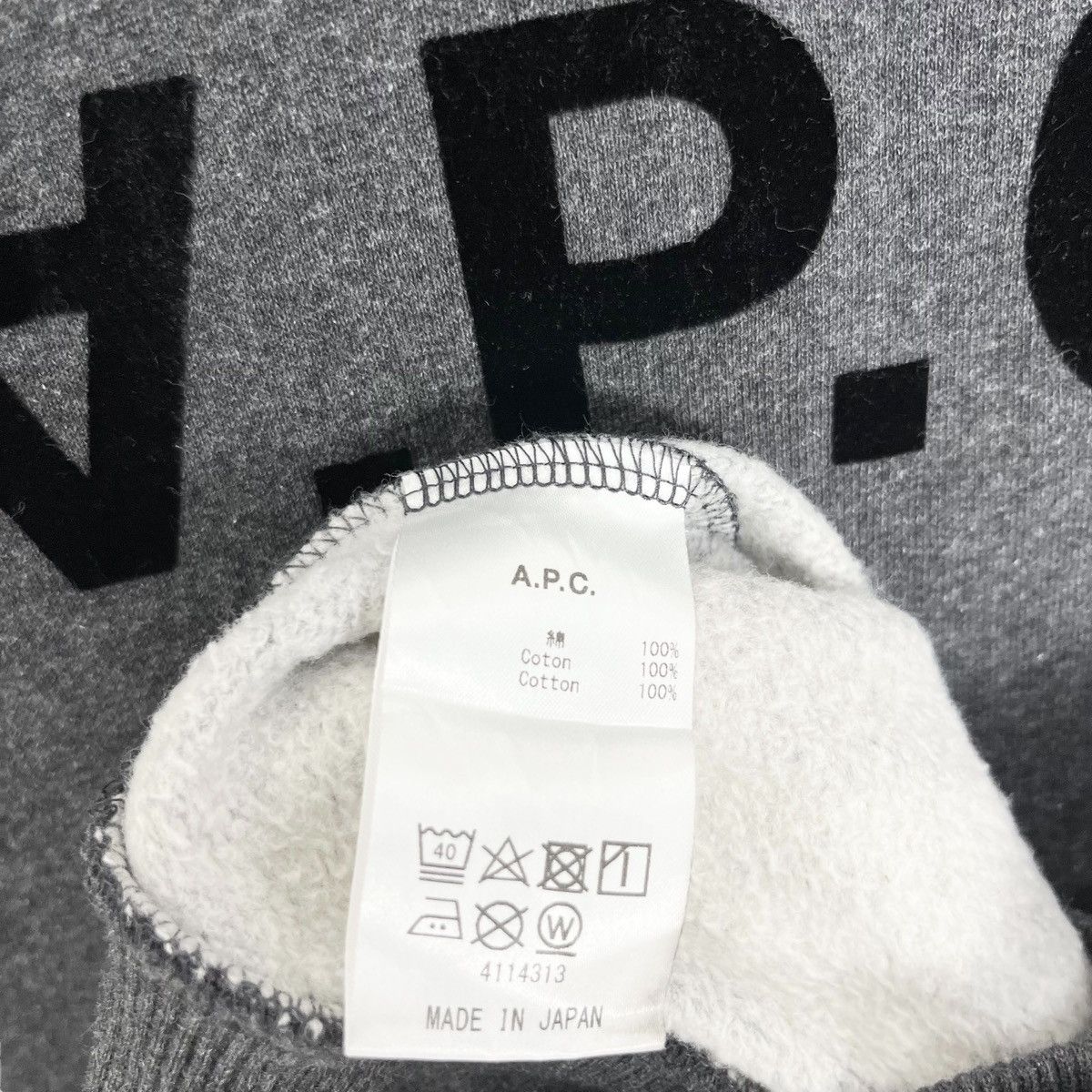 A.P.C. × Designer A.P.C. X Hiver 87 Sweatshirt Size US M / EU 48-50 / 2 - 7 Thumbnail