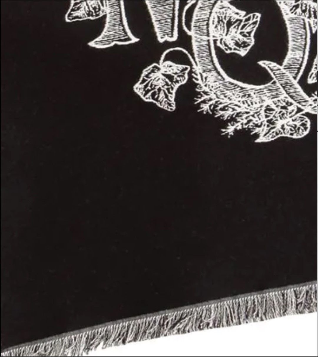 Alexander McQueen Alexander McQueen Reversible Wool Scarf Black Ivory Italy Size ONE SIZE - 3 Thumbnail