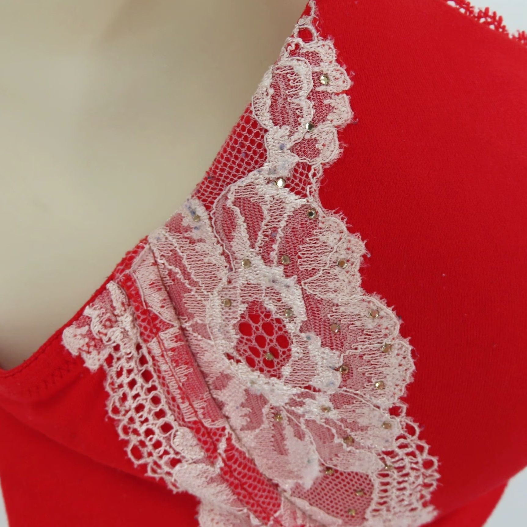 Victoria's Secret Victoria's Secret Body by Victoria Lined Demi Bra 34D Red Lace Trim Bow Underwire T-Shirt Cup D Women Size ONE SIZE - 4 Thumbnail