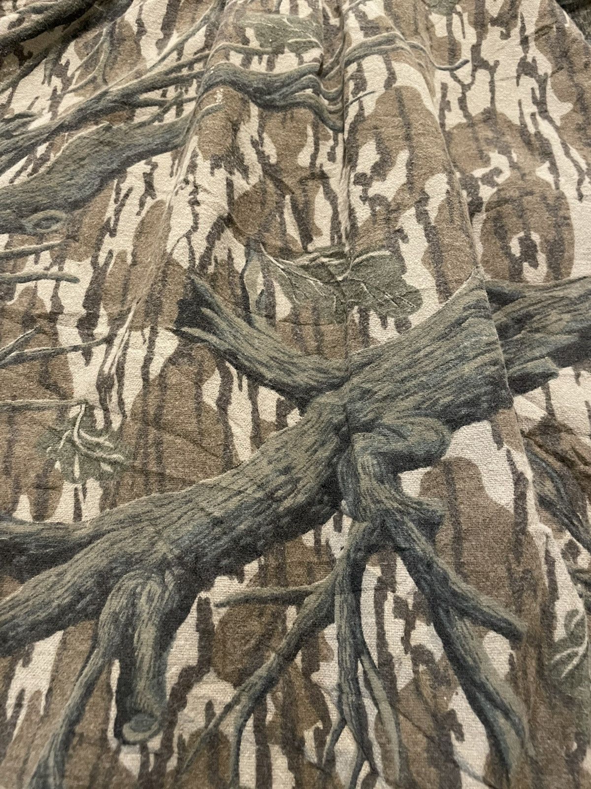 Mossy Oaks VINTAGE MOSSY OAK TREESTAND CAMO BUTTON UP SHIRT Size US L / EU 52-54 / 3 - 9 Thumbnail
