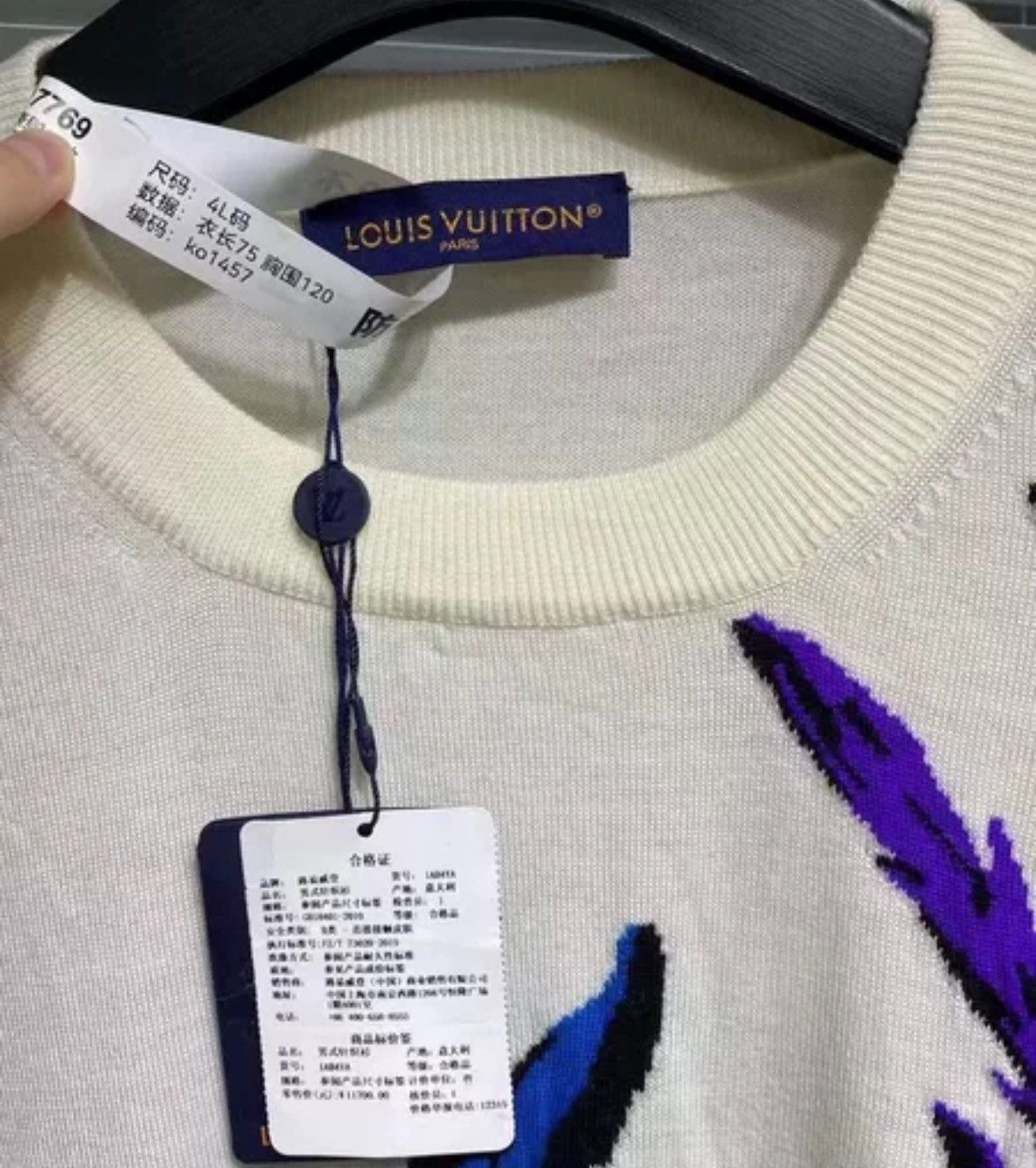 Louis Vuitton Louis Vuitton LV Knitted Sweater 2412-Nextarrow Size US XL / EU 56 / 4 - 4 Thumbnail