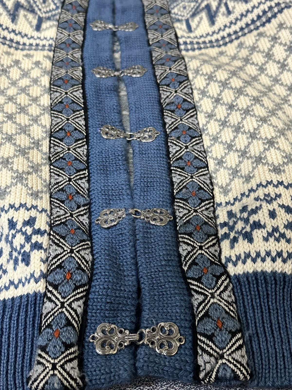 Dale Of Norway DALE of NORWAY Clasp Cardigan Sweater Nordic Snowflake M Sz Size US M / EU 48-50 / 2 - 5 Thumbnail