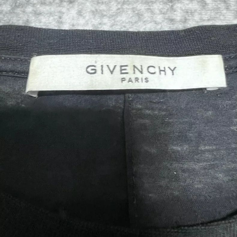 Givenchy Givenchy Short Sleeve Ripped Thin Fabric Size US M / EU 48-50 / 2 - 4 Thumbnail