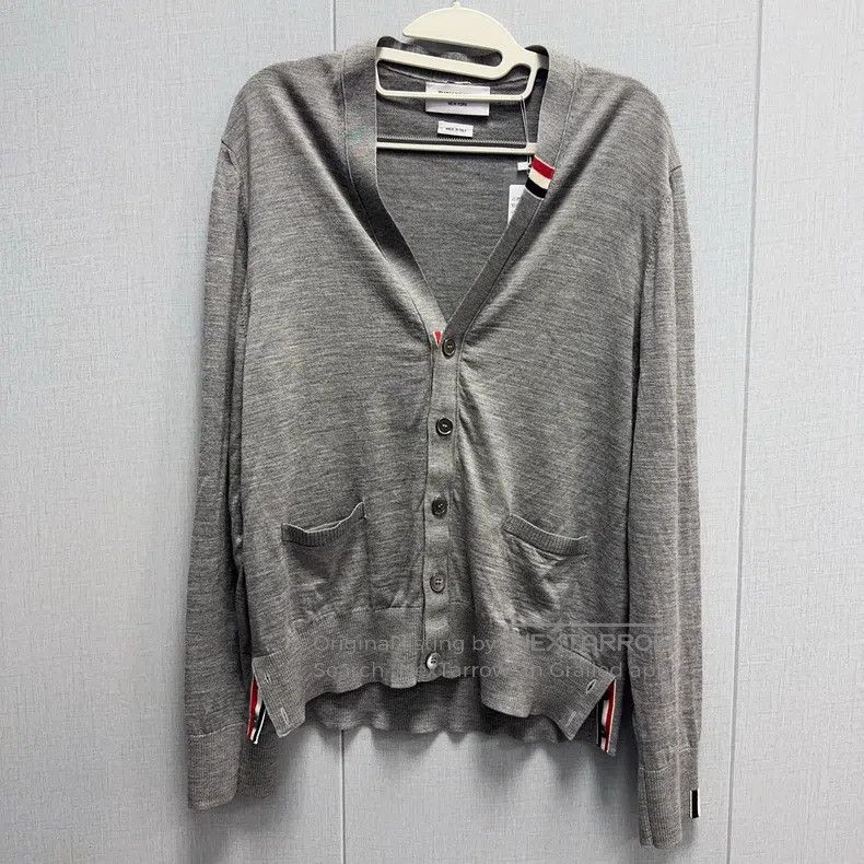 Thom Browne Thom Browne Single-Breasted Casual Long Sleeve Knit Top Size US L / EU 52-54 / 3 - 1 Thumbnail