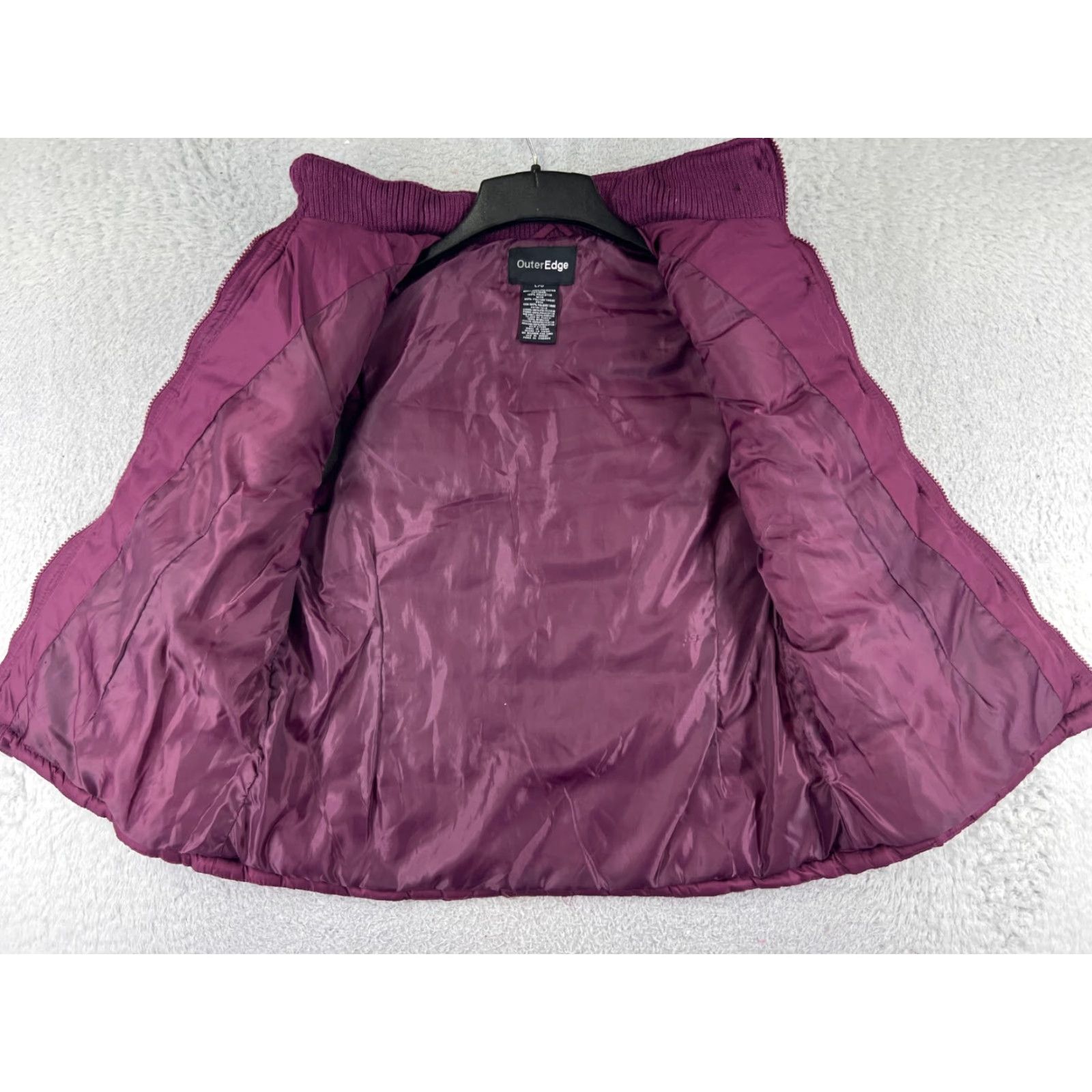 Vintage Outer Edge Vest Women L Red 100% Polyester Insulated Mock Neck Zip Pocket Zipper Quilted - Casual, Travel, Workwear Mens? Size L / US 10 / IT 46 - 4 Thumbnail