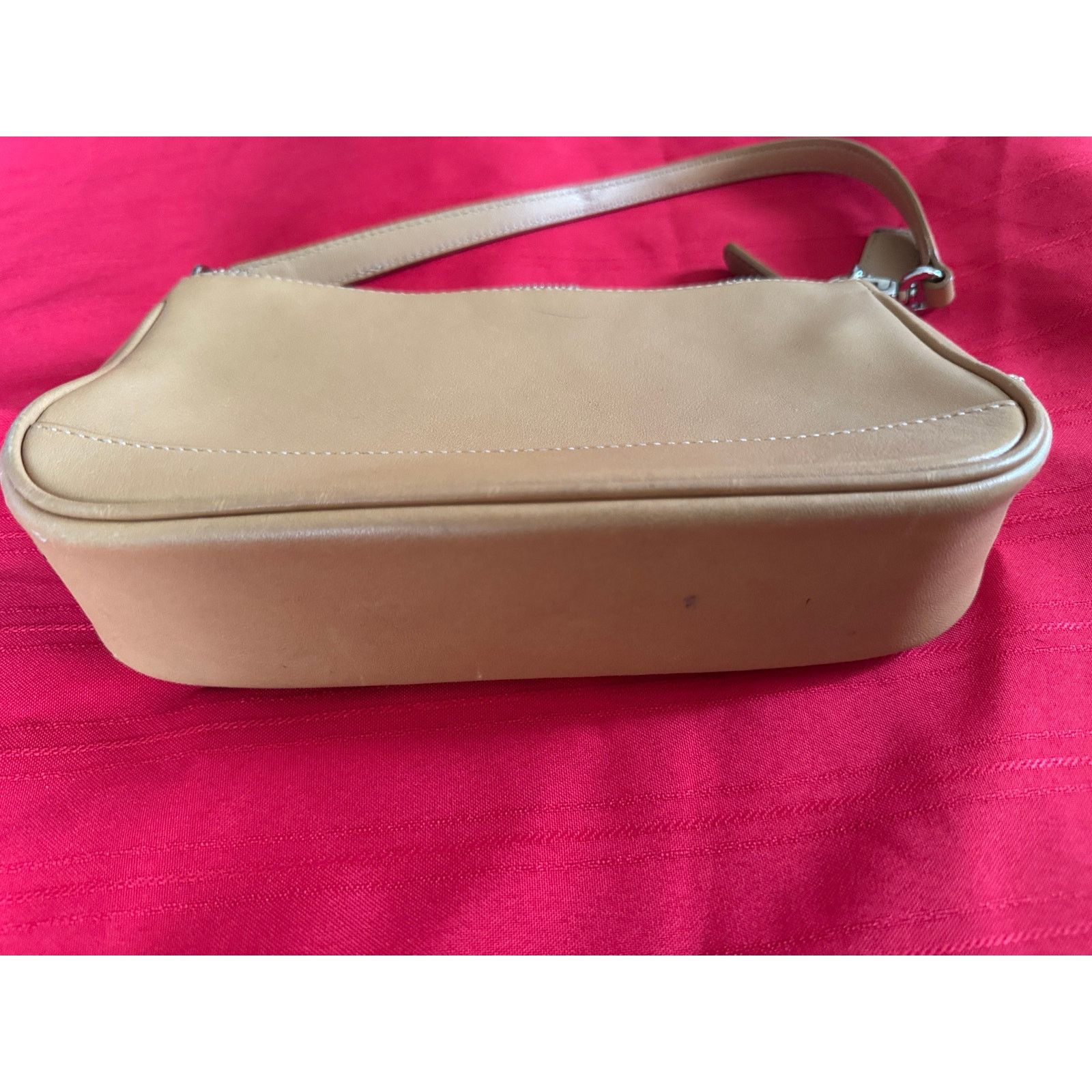 Coach Coach 100% Leather Hampton Demi Handbag ~ Darling Size ONE SIZE - 7 Thumbnail