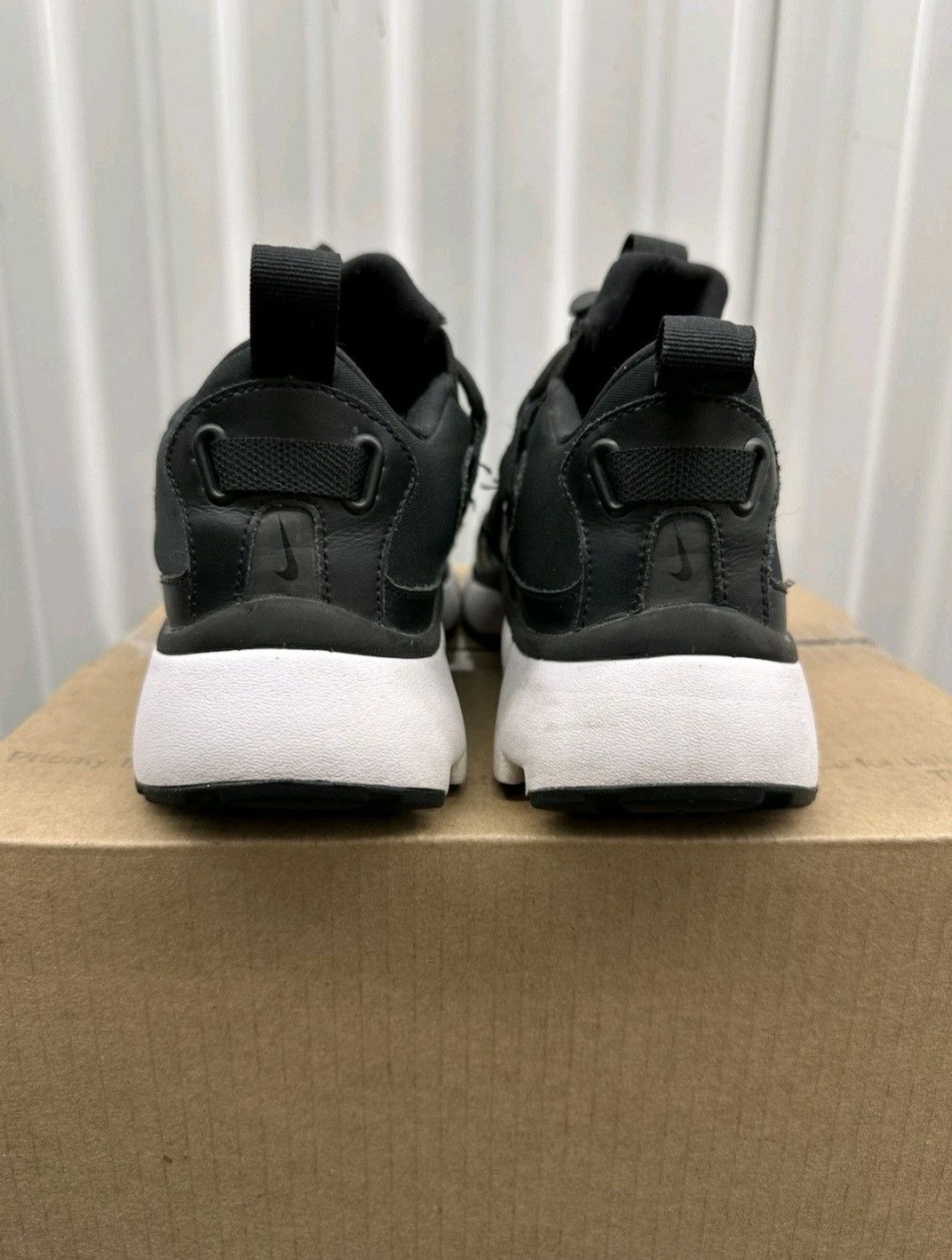 Nike Nike Pocket Knife DM Black 898033001 Size 8 Men No Insoles Size US 8 / EU 41 - 5 Thumbnail
