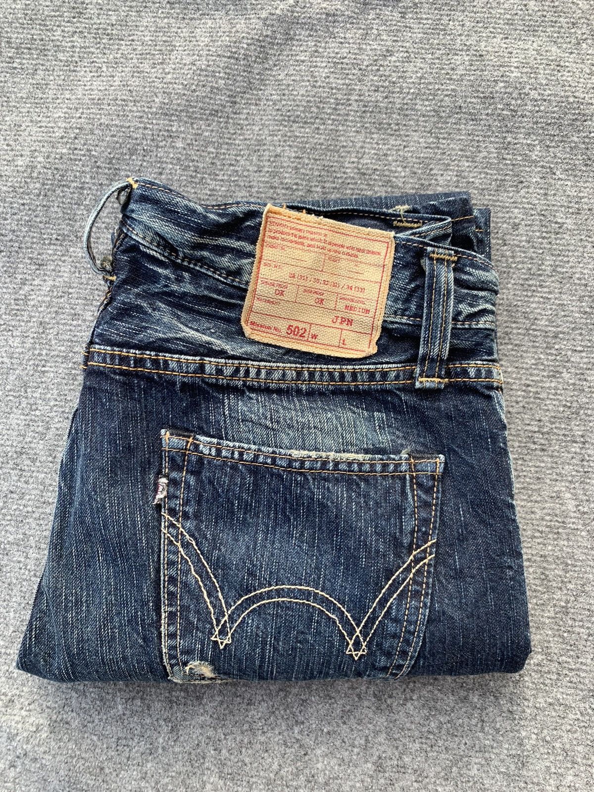 Edwin Distressed Edwin 502 faded blue. Size US 32 / EU 48 - 13 Thumbnail