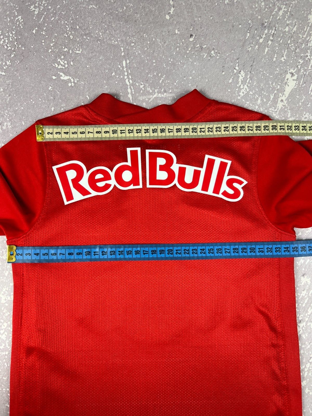 Nike 2021/2022 Nike Salzburg Home Soccer Jersey Boys 7-8 years Size US XXS / EU 40 - 9 Thumbnail