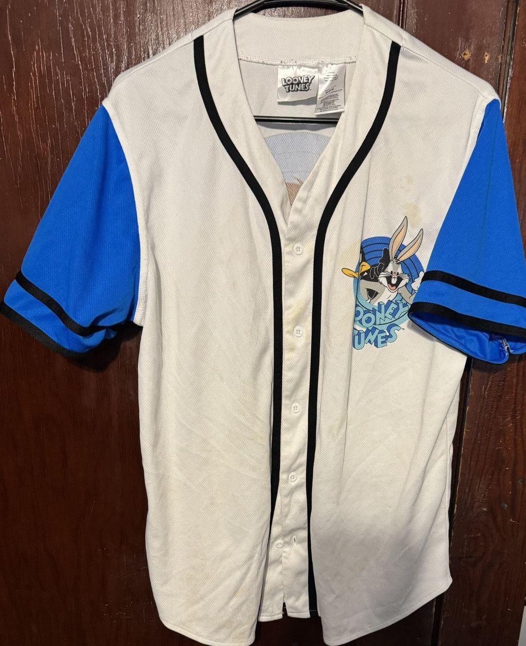 The Unbranded Brand Looney Tunes Men's Size M White Button Up Baseball Jersey Size US M / EU 48-50 / 2 - 1 Thumbnail