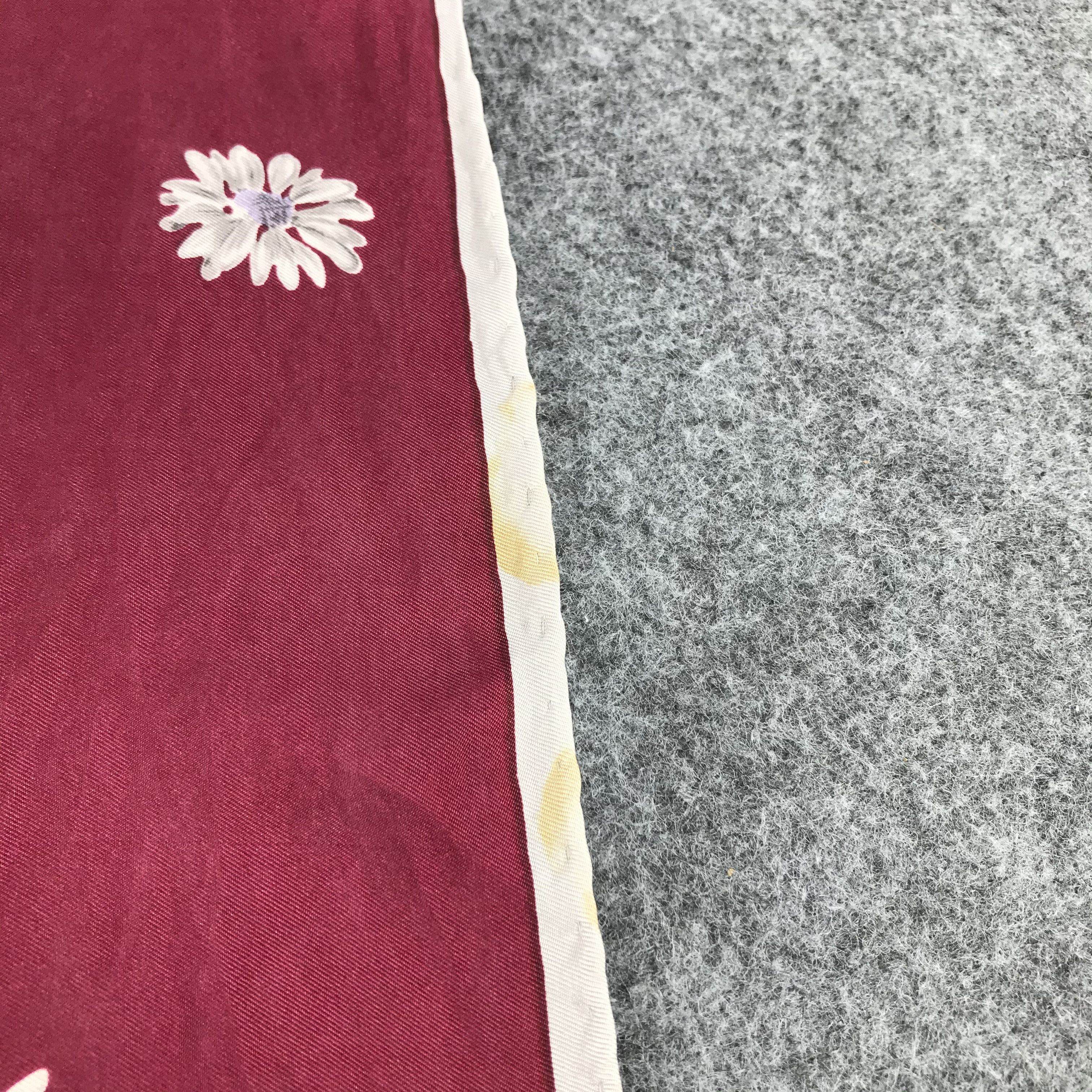 Hanae Mori Hanae Mori Floral Silk Scarf M32 Size ONE SIZE - 8 Thumbnail