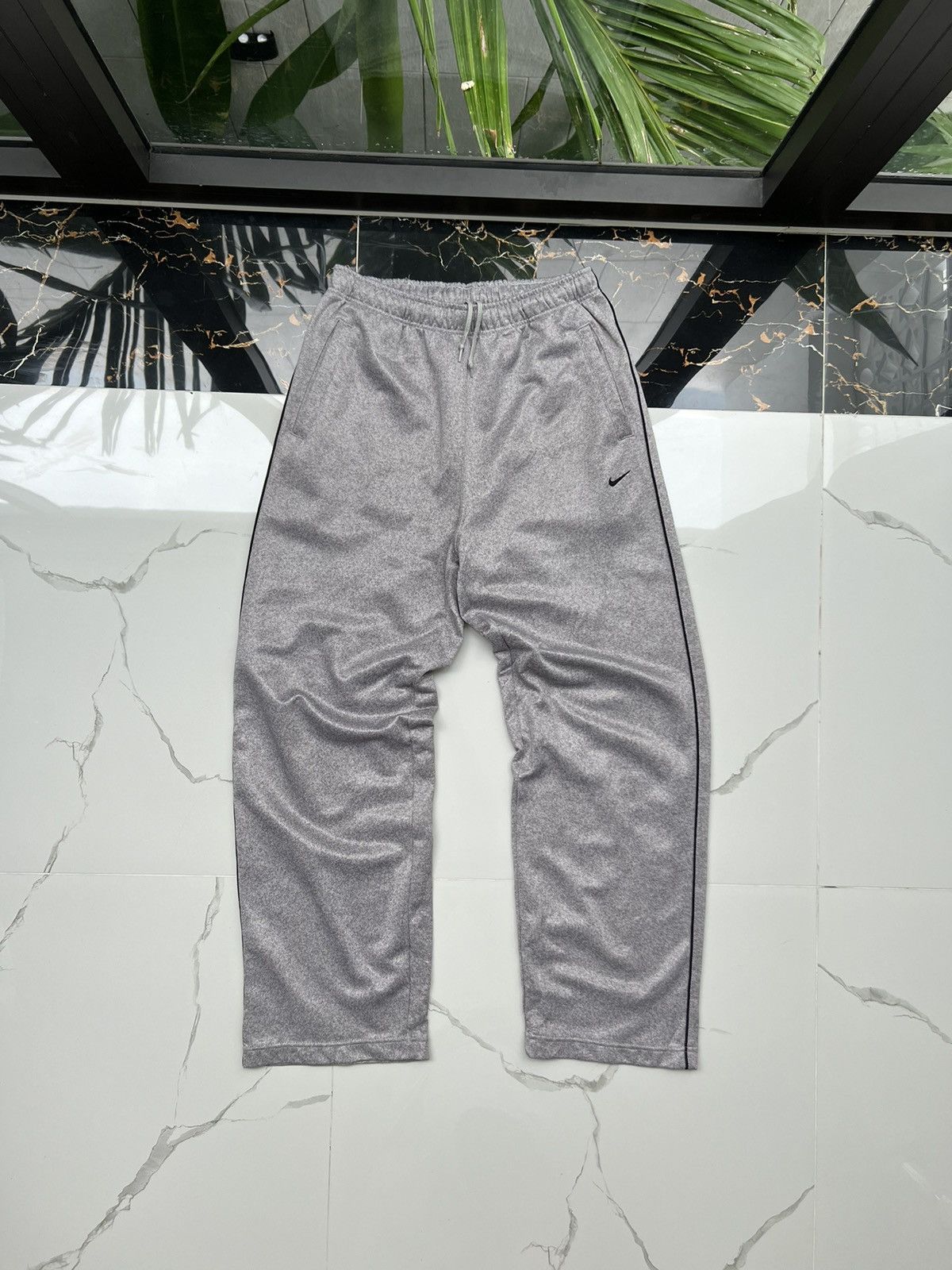 Nike × Vintage 90's NIKE SWOOSH LOGO RETRO Y2K TRACK PANTS Size US 32 / EU 48 - 1 Thumbnail