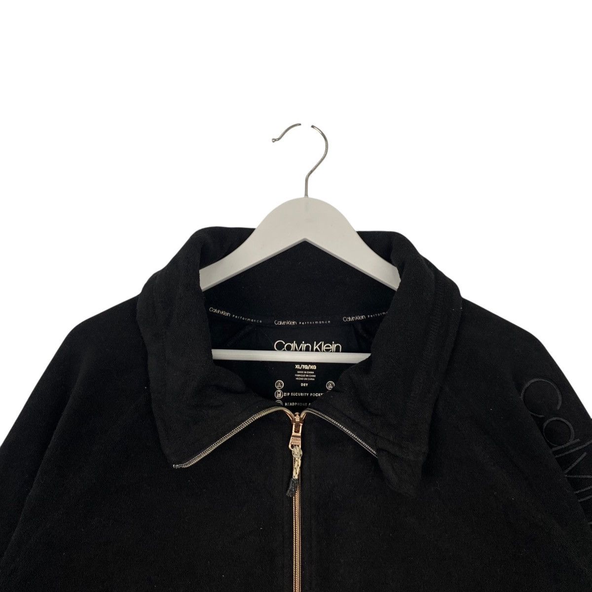 Other Vintage Calvin Klein Performance Fleece Sweater Black Size US XL / EU 56 / 4 - 4 Thumbnail