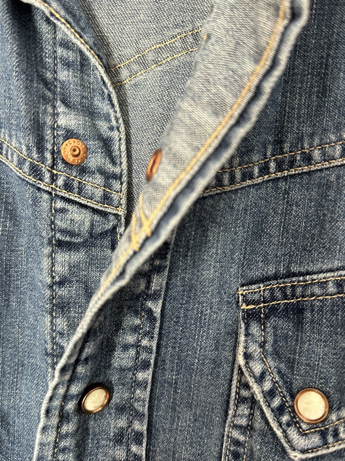 Levi's Vintage Clothing Levis LVC Shorthorn Western Denim Shirt Size US S / EU 44-46 / 1 - 10 Thumbnail
