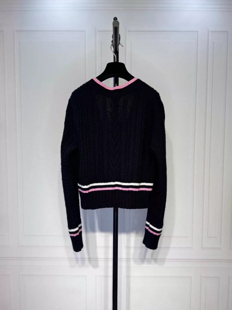 Chanel Chanel Color-matched college-style knitted cardigan jacket Size XS / US 0-2 / IT 36-38 - 2 Thumbnail
