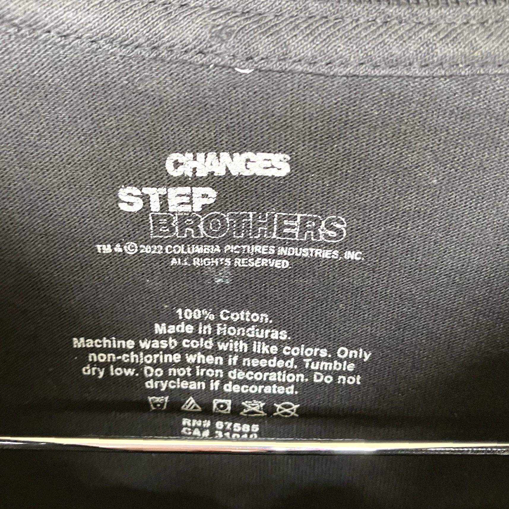 Changes Prestige Worldwide Step Brothers Artwork Catalina Wine Mixer T-Shirt Size M Black Mens Cotton Crew Neck Short Sleeve Graphic Print 2020s Regular Fit Size US M / EU 48-50 / 2 - 4 Thumbnail