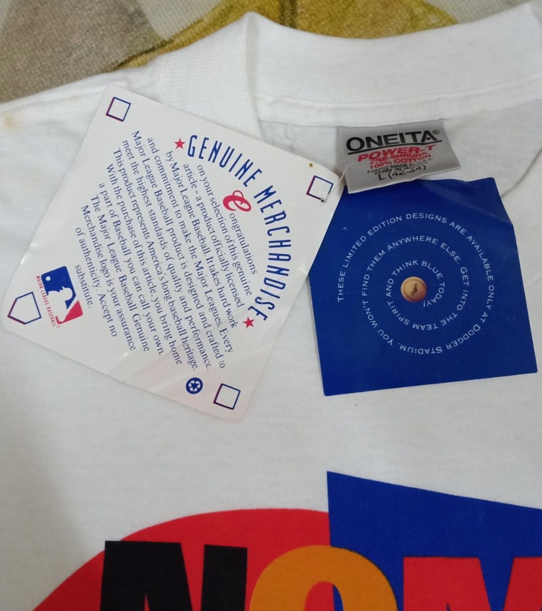 MLB Vintage 90s NOS Hideo Nomo "The Tornado" LA Dodgers T-shirt Size US L / EU 52-54 / 3 - 14 Thumbnail