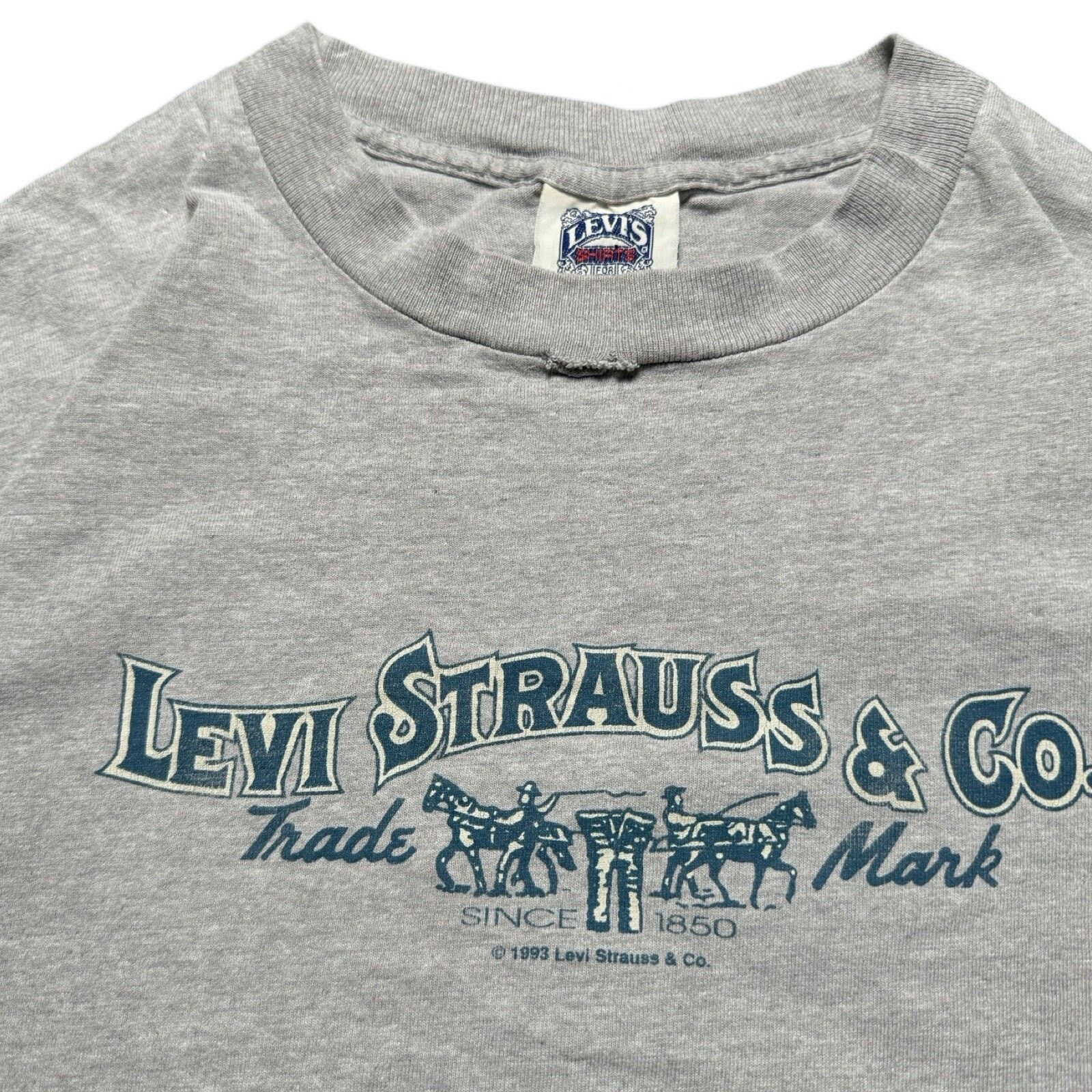 Levi's Vintage Levi's Levi Strauss 1993 Graphic T Shirt Grey USA XL Size US XL / EU 56 / 4 - 2 Thumbnail