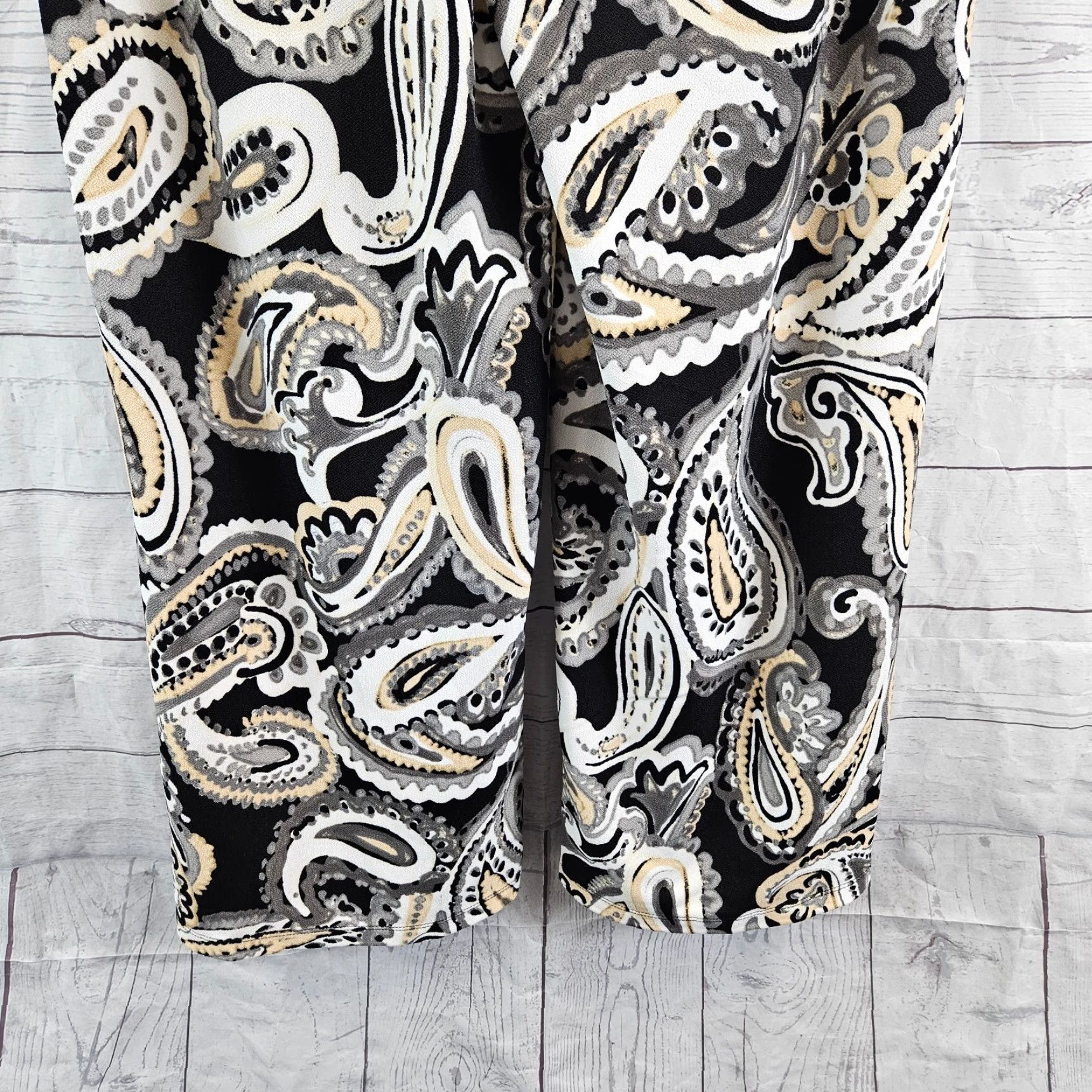Isaac Mizrahi VINTAGE Isaac Mizrahi Live Womens Pants Paisley Wide Leg Pull On XSP Black White Paisley Size 26" / US 2 / IT 38 - 5 Thumbnail
