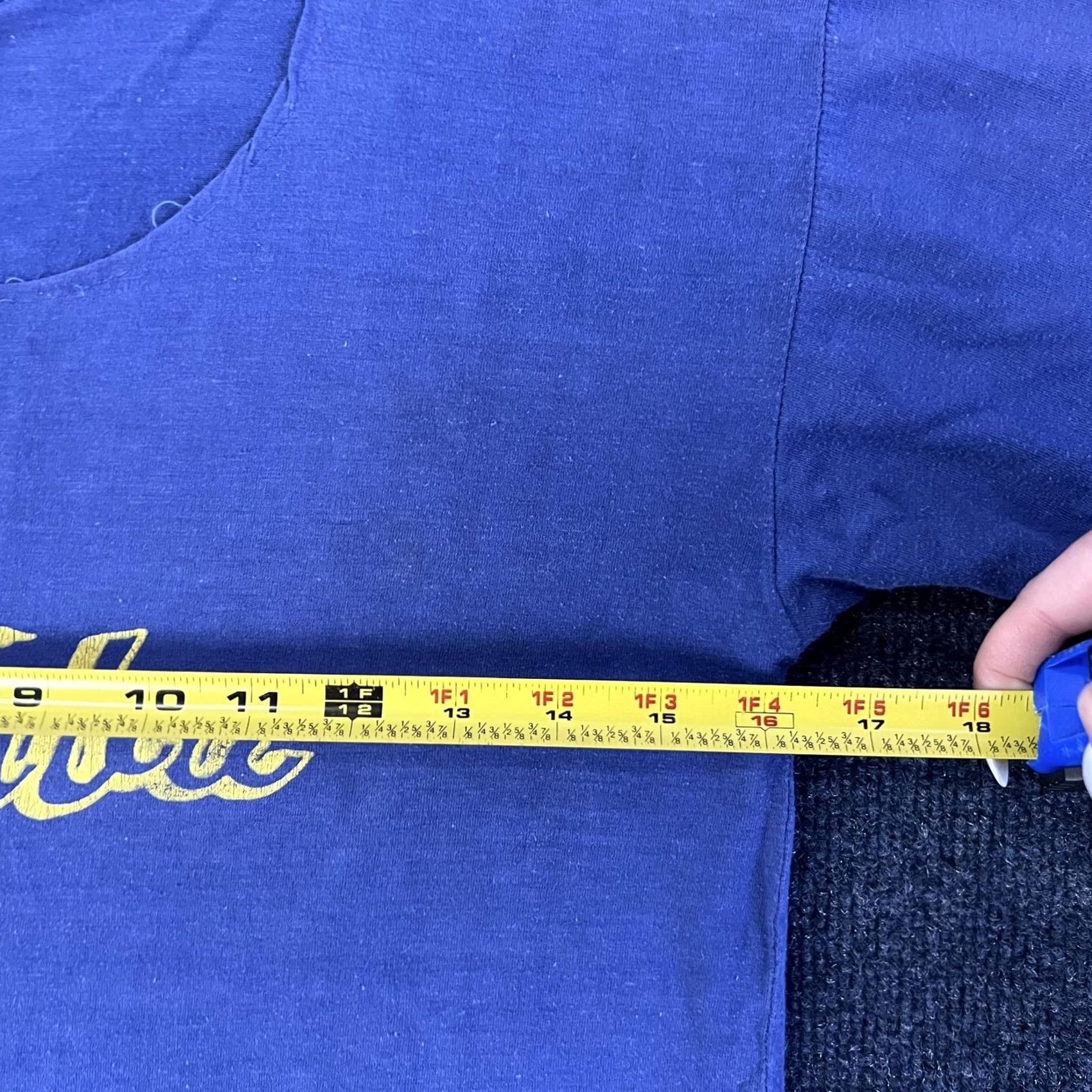 Vintage VINTAGE Aruba Shirt Mens S Blue Diamond T-Shirt Graphic Print Short Sleeve Crew Neck Tropical Travel Size US S / EU 44-46 / 1 - 6 Thumbnail