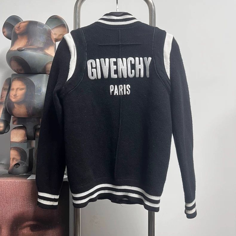 Givenchy Givenchy Baseball Jacket H1504 Size: S Length 6 Size US S / EU 44-46 / 1 - 2 Thumbnail